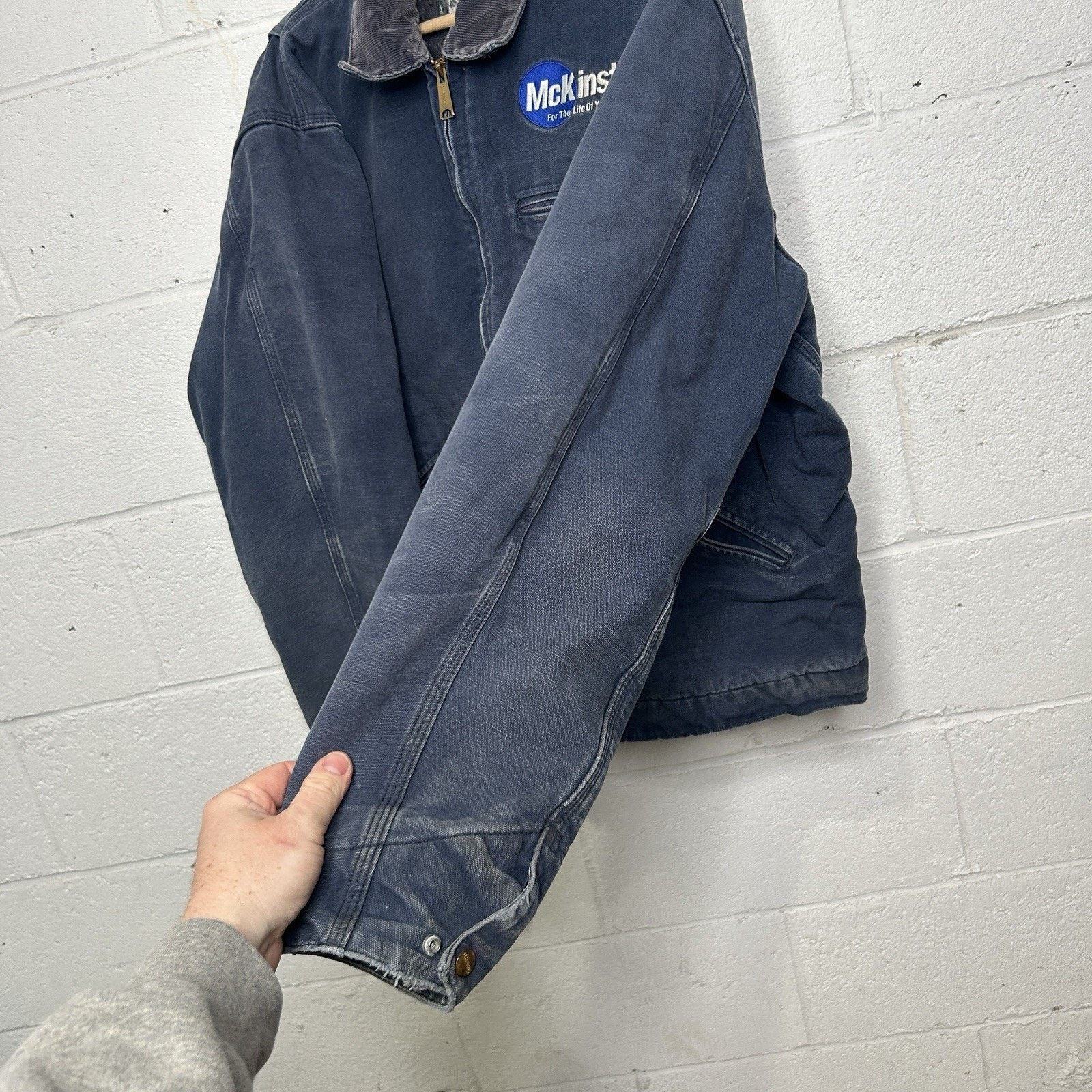 Carhartt Vintage Carhartt Blanket-Lined Detroit Jacket “Navy” J01 NVY Size US L / EU 52-54 / 3 - 10 Thumbnail
