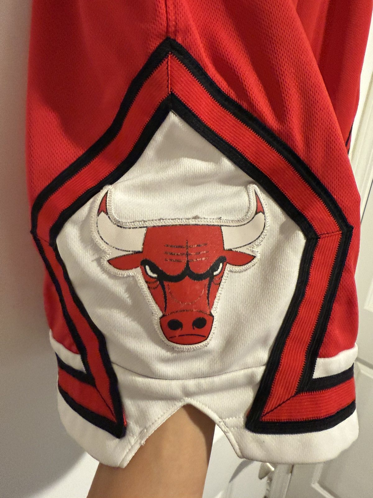 Adidas Chicago Bulls Team Shorts Size US 33 - 4 Thumbnail