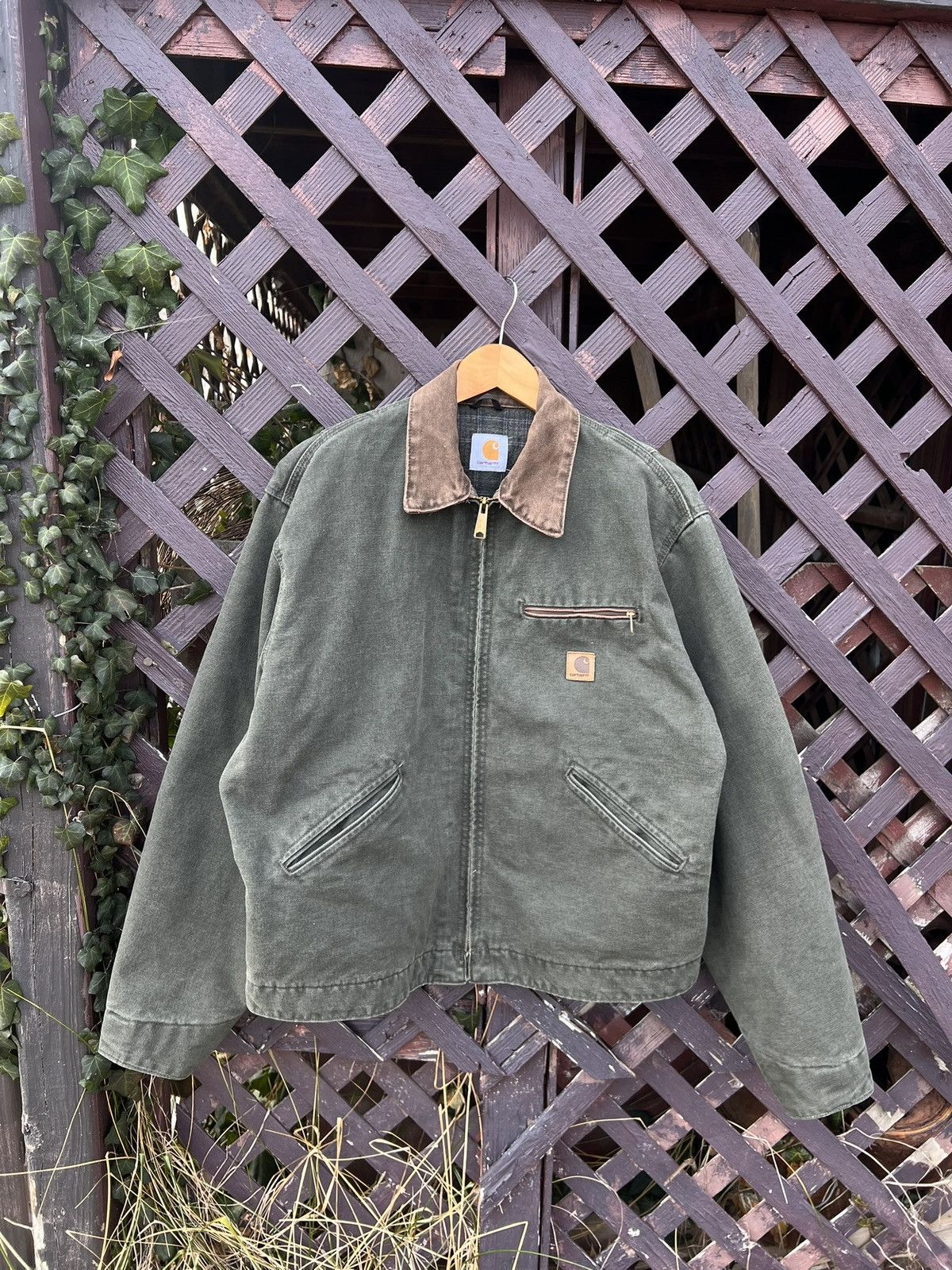 Carhartt Vintage Carhartt Detroit Jacket J97 MOS Flannel Lined Large Size US L / EU 52-54 / 3 - 10 Thumbnail