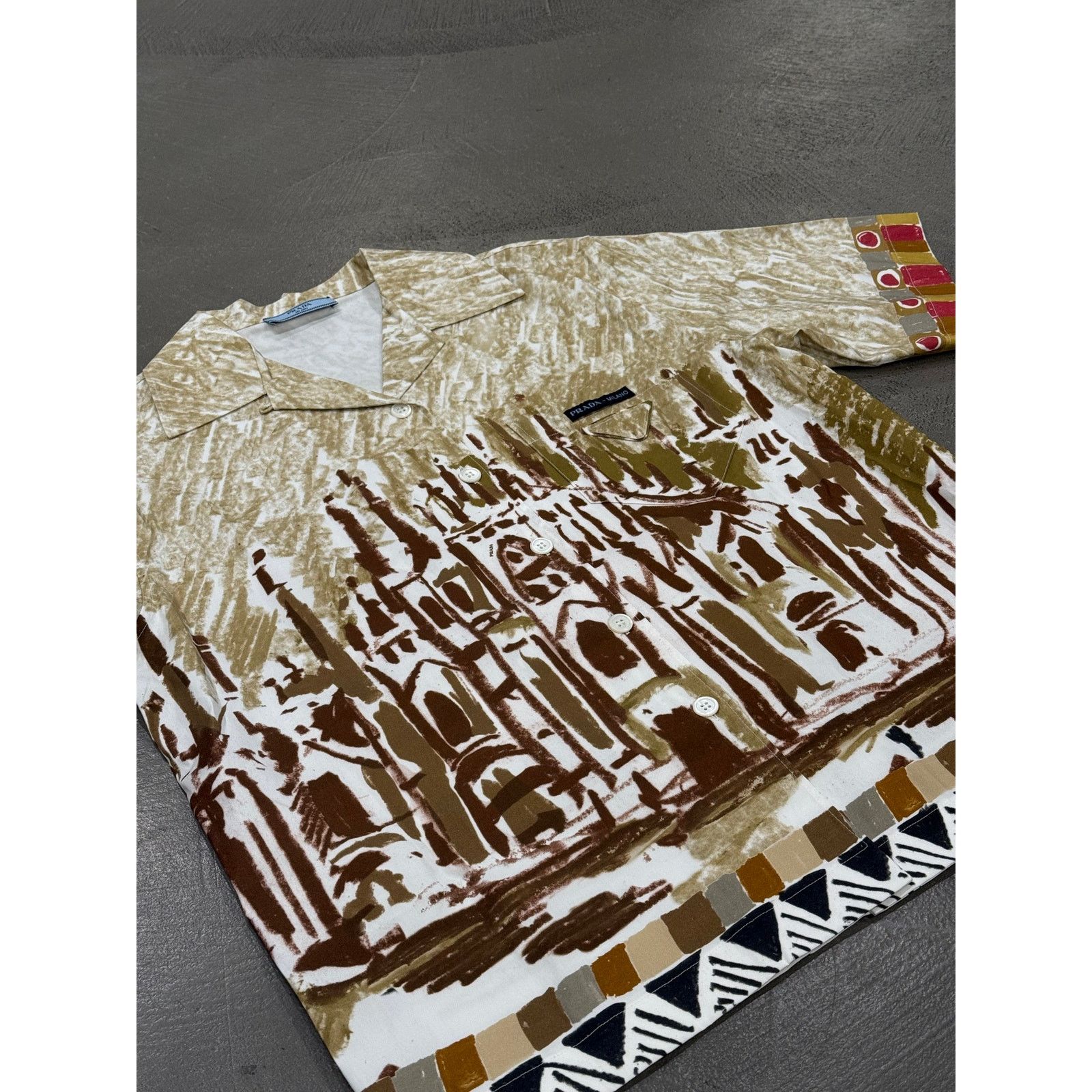 Prada 2018 Prada Duomo Milan painting bowling shirt Size S / US 4 / IT 40 - 4 Thumbnail