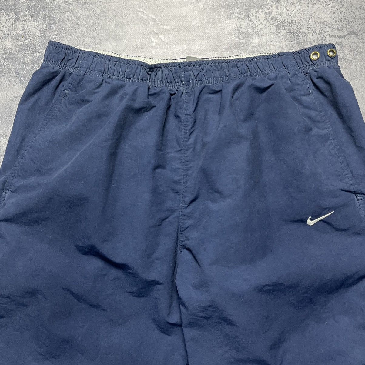 Nike Vintage Nike Small Swoosh Logo Nylon Breeches Shorts Y2K Size US 38 / EU 54 - 2 Thumbnail