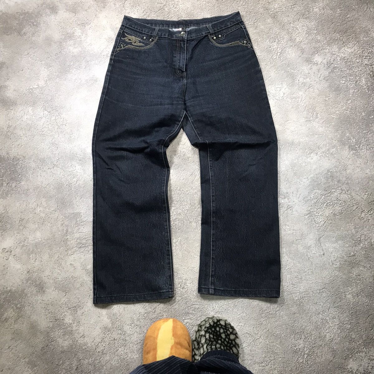 Vintage Vintage Y2K Baggy Distressed Jeans Grunge Skate Logo 32 Size 32" / US 10 / IT 46 - 1 Thumbnail