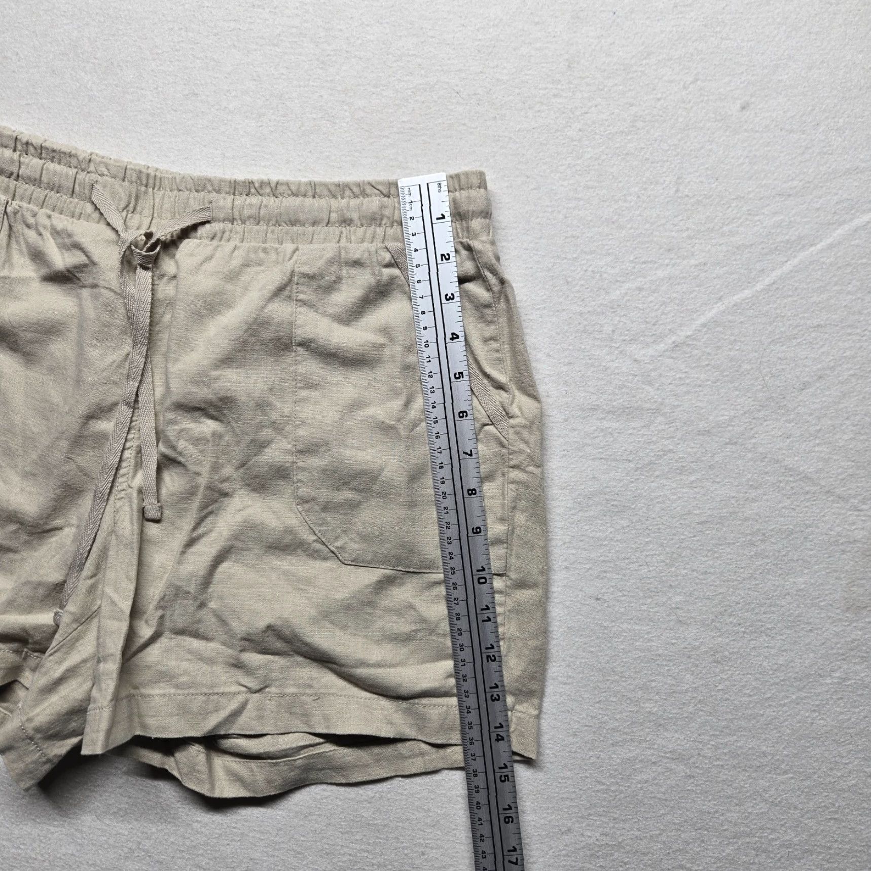 Vintage EST 1946 Shorts Tan Beige Linen Blend Seaside Pockets Adult Women's M Medium Beige Est 1946 Linen Blend Pockets Shorts Women M Size 32" / US 10 / IT 46 - 5 Thumbnail