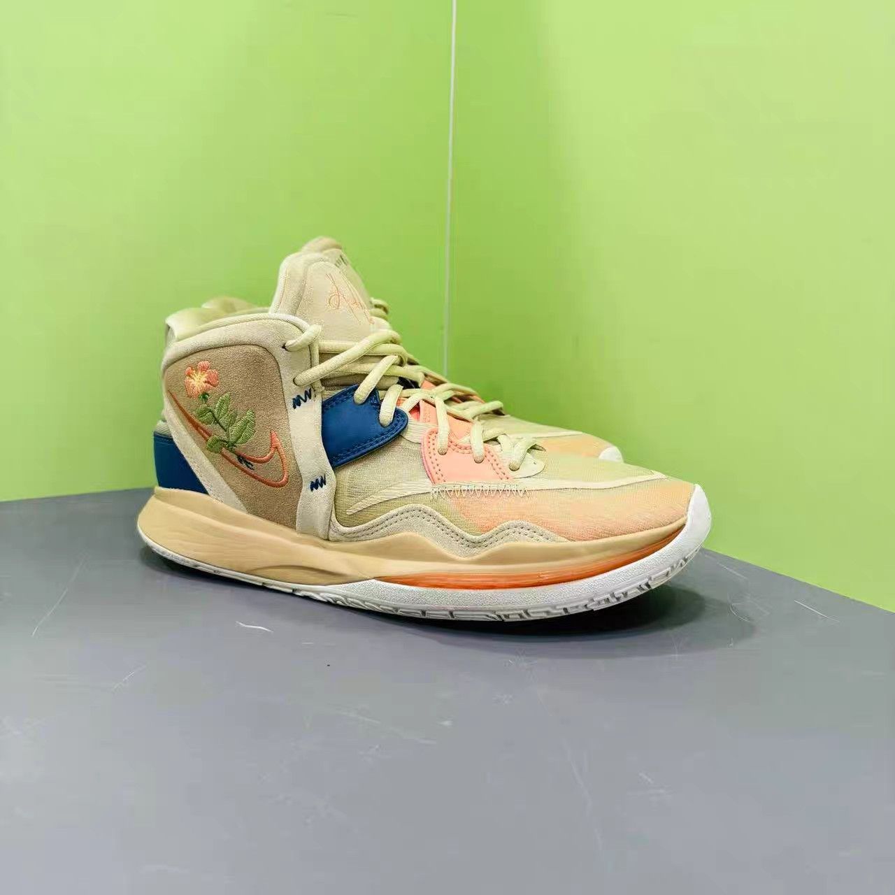 Nike Nike Kyrie 8 Infinity Basketball Shoes K15 Size US 9 / EU 42 - 3 Thumbnail