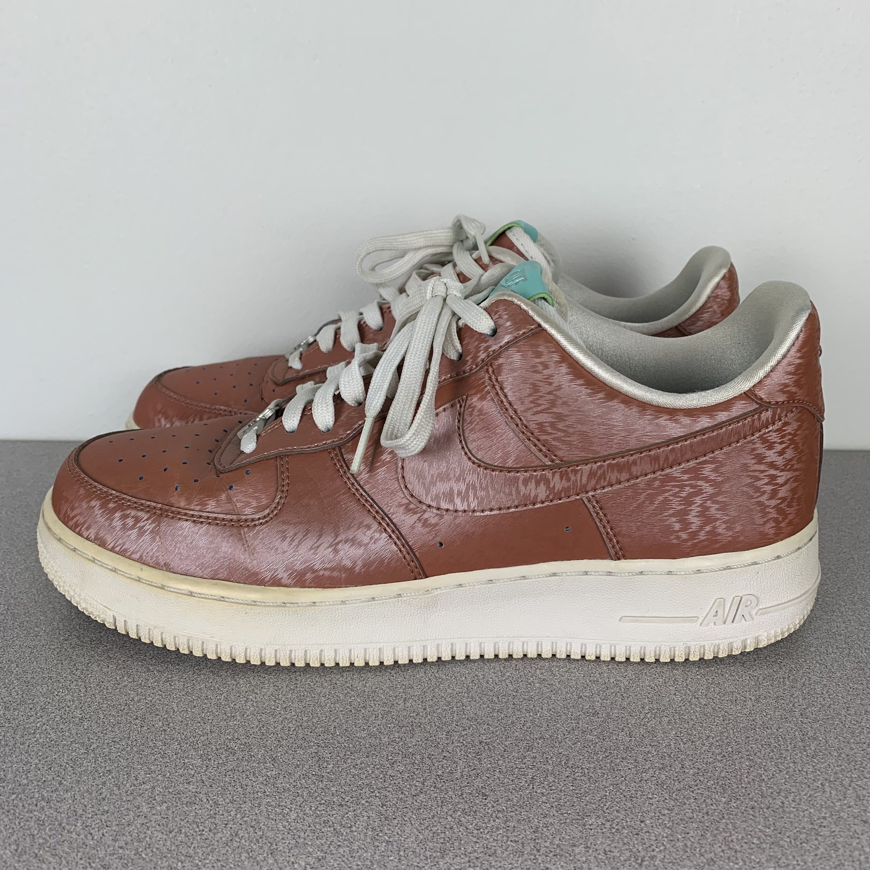 Nike Air Force 1 Low Lady Liberty Size US 9.5 / EU 42-43 - 2 Thumbnail