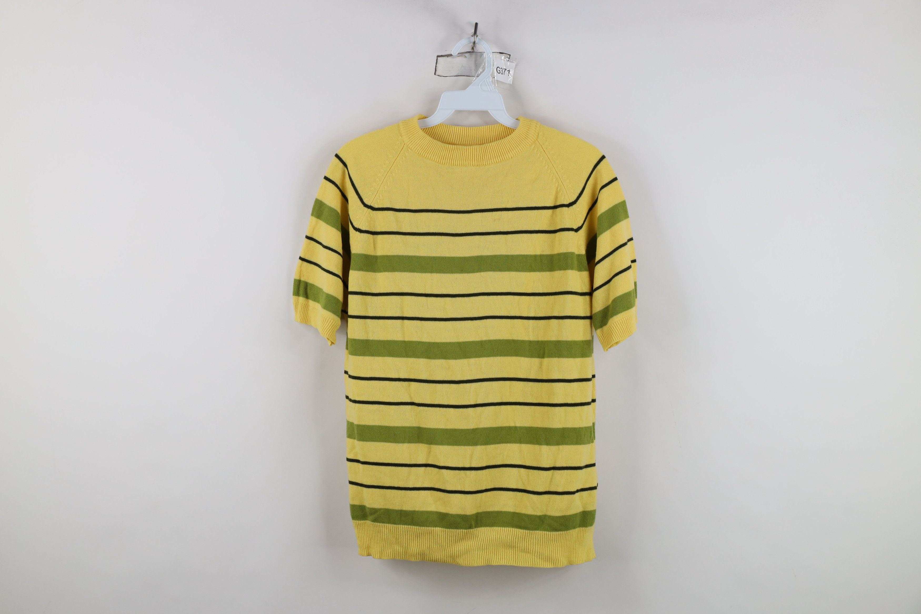 Vintage Vintage 60s Mid Century Modern MCM Knit Short Sleeve Sweater Size M / US 6-8 / IT 42-44 - 1 Thumbnail