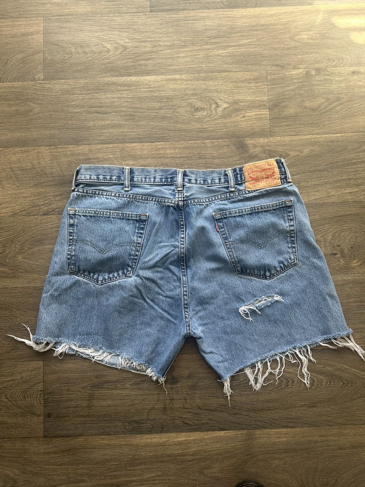 Levi's Vintage Clothing Distressed Levi’s denim shorts with frayed hem Size US 38 / EU 54 - 5 Thumbnail