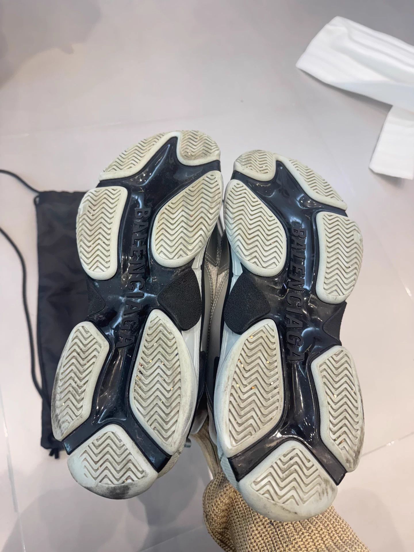 Balenciaga Balenciaga Triple S Panda 44 Men's Size US 11 / EU 44 - 7 Thumbnail