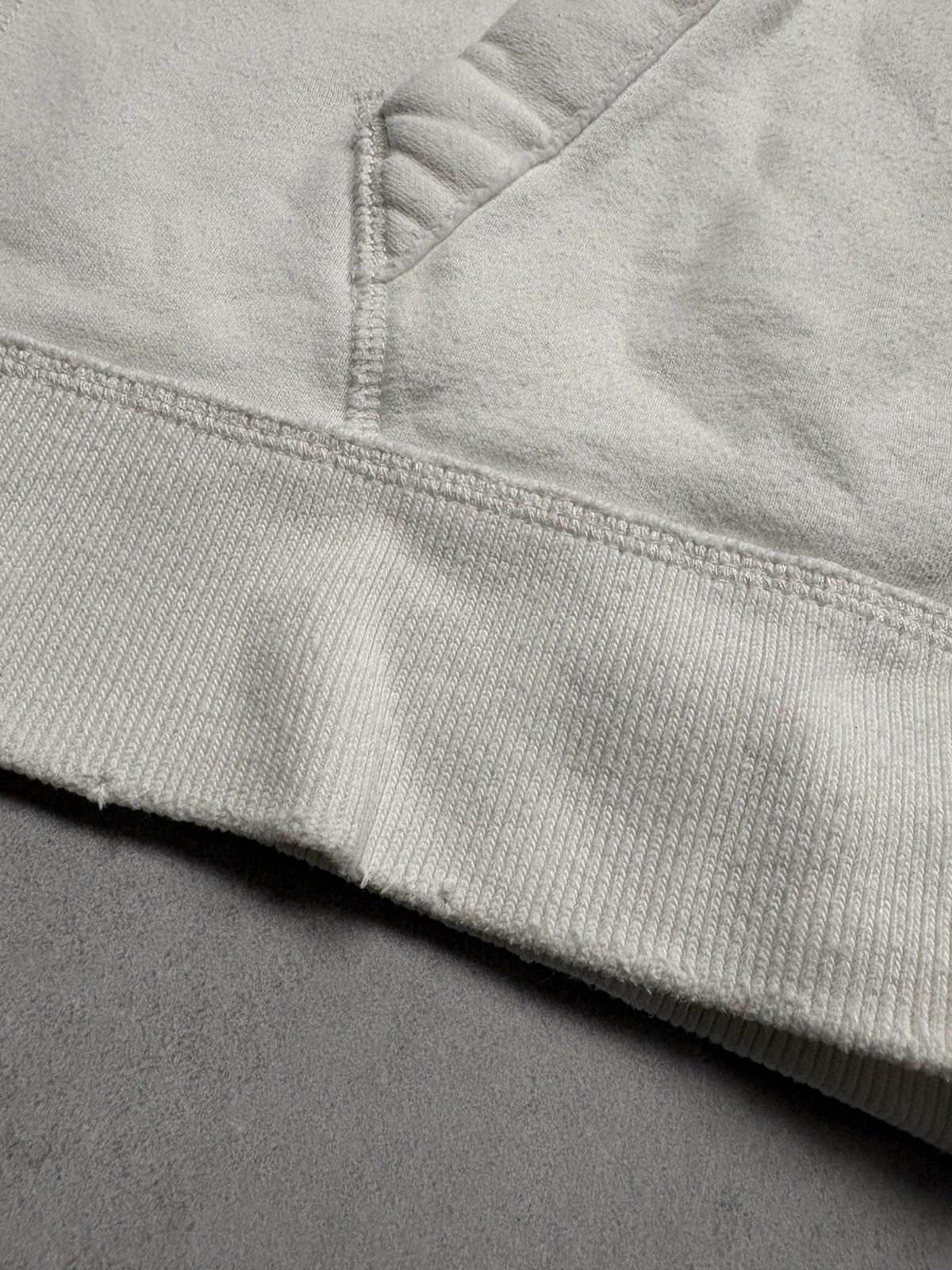 Abercrombie & Fitch Abercrombie & Fitch Rare Distressed Zip Hoodie Logo Y2K 00s Size US L / EU 52-54 / 3 - 5 Thumbnail