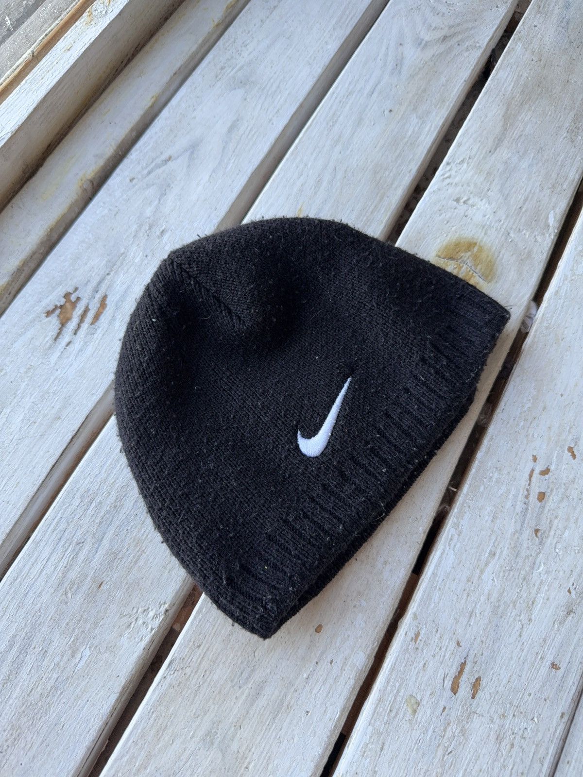 Nike × Vintage Vintage Nike Black Beanie Hat Swoosh Logo Knit Cap Size ONE SIZE - 2 Thumbnail