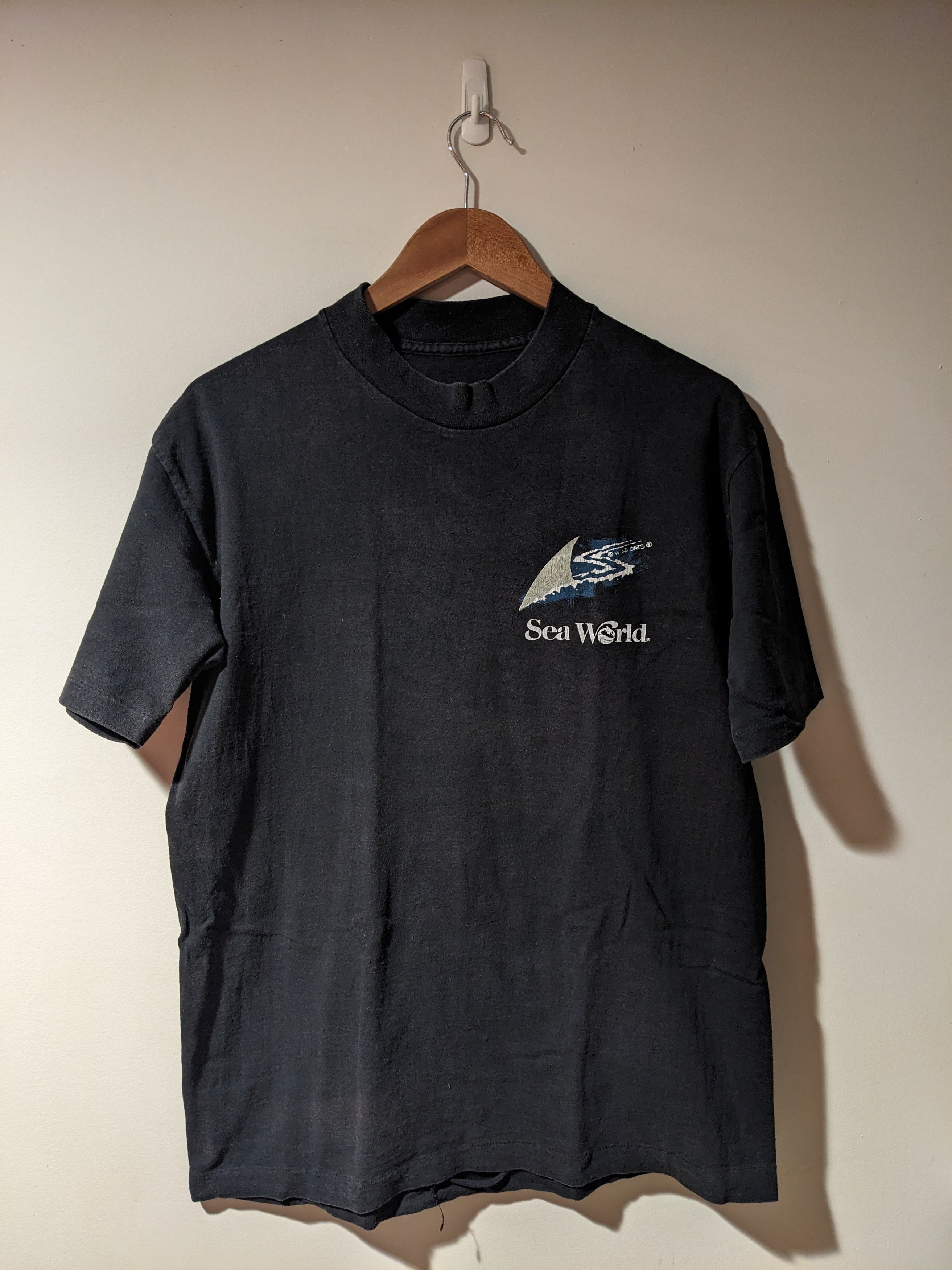 Arts & Science Vintage Sea World Great White Animal Nature Medium T-Shirt Size US M / EU 48-50 / 2 - 4 Thumbnail