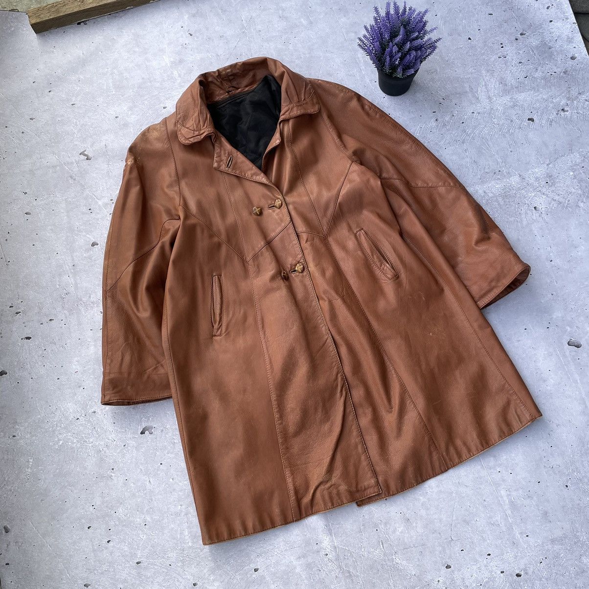 Japanese Brand vintage red leather trench coat style y2k japanese Size US L / EU 52-54 / 3 - 3 Thumbnail