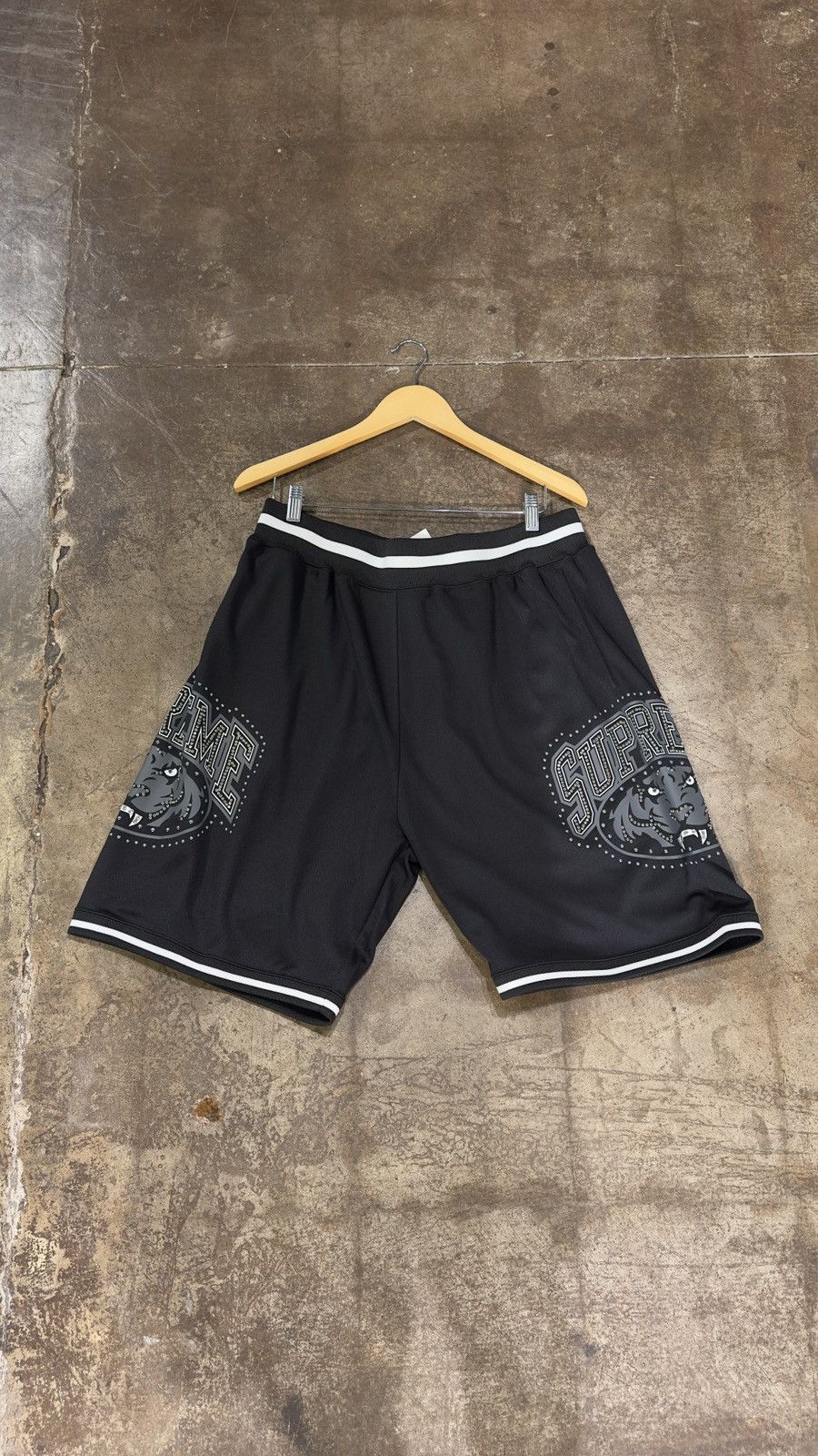 ウェア Supreme Studded Basketball Short Supreme Studded Basketball Short (SS25) - $118