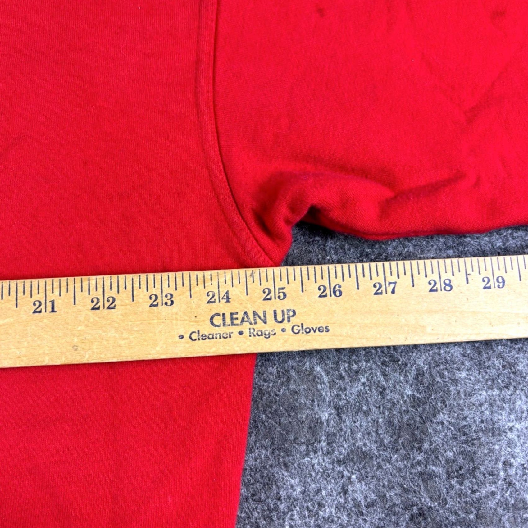 Fila VINTAGE FILA Red Crewneck Sweatshirt Embroidered Logo Size L 90s Unisex Adults Sweatshirt Size US L / EU 52-54 / 3 - 4 Thumbnail