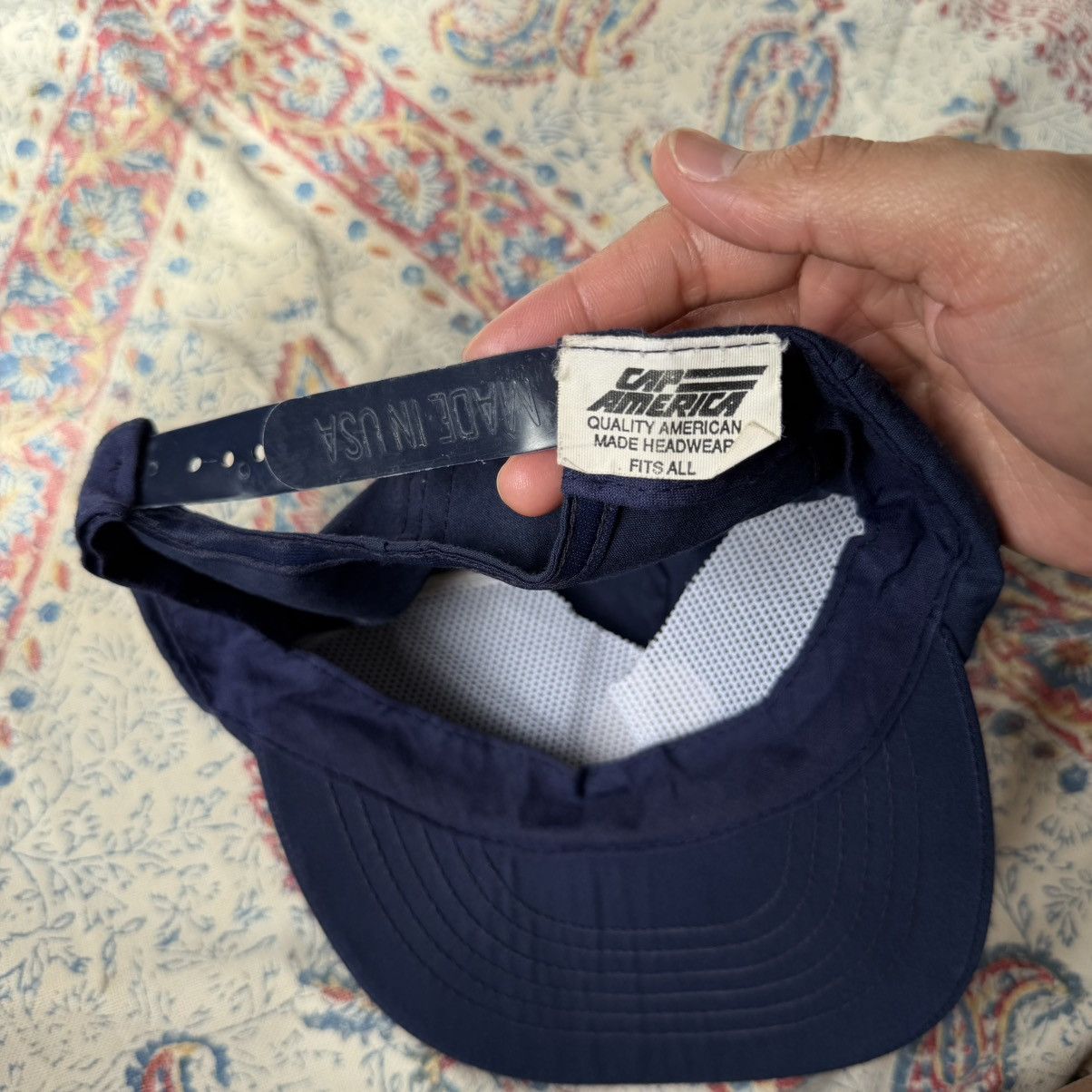 Vintage Vintage Mercedes Benz Hat Size ONE SIZE - 4 Thumbnail
