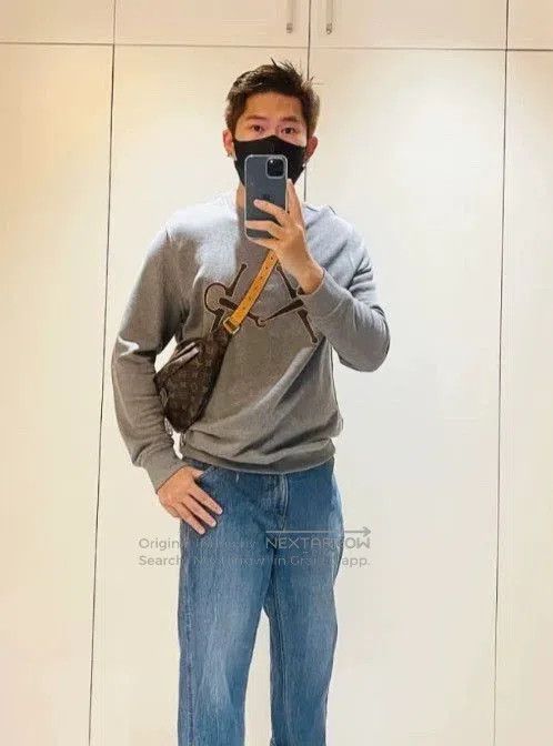 Hermes hermes gray crew neck sweatshirt medium. Size US M / EU 48-50 / 2 - 5 Thumbnail