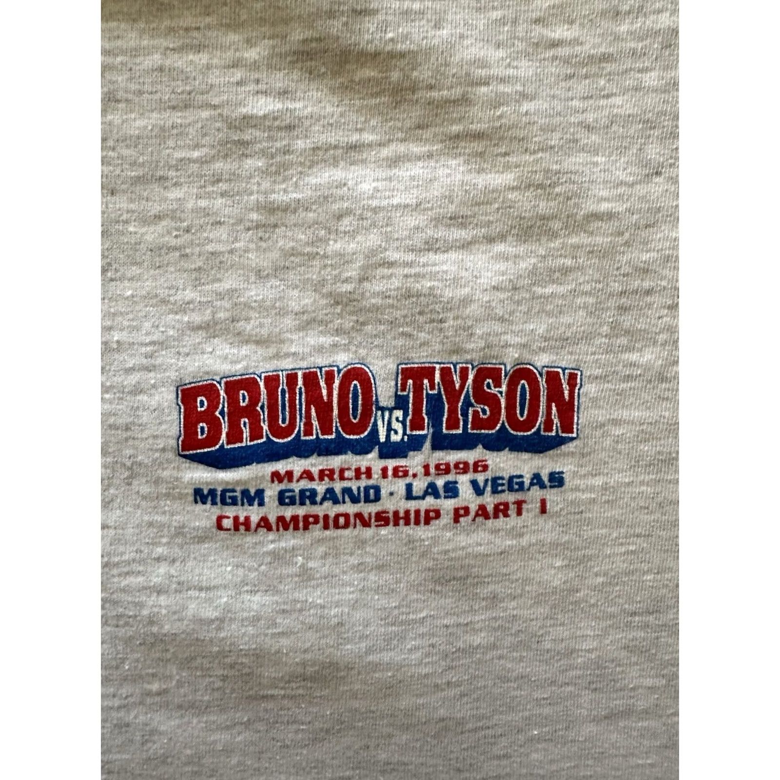 Vintage VINTAGE 90s 1996 Mike Tyson Vs Frank Bruno TShirt MGM Grand Made In USA Shirt XL Chest 23.5” Length 29.5” Gray Short Sleeve Unisex Adults Mens Womens Size US L / EU 52-54 / 3 - 5 Thumbnail