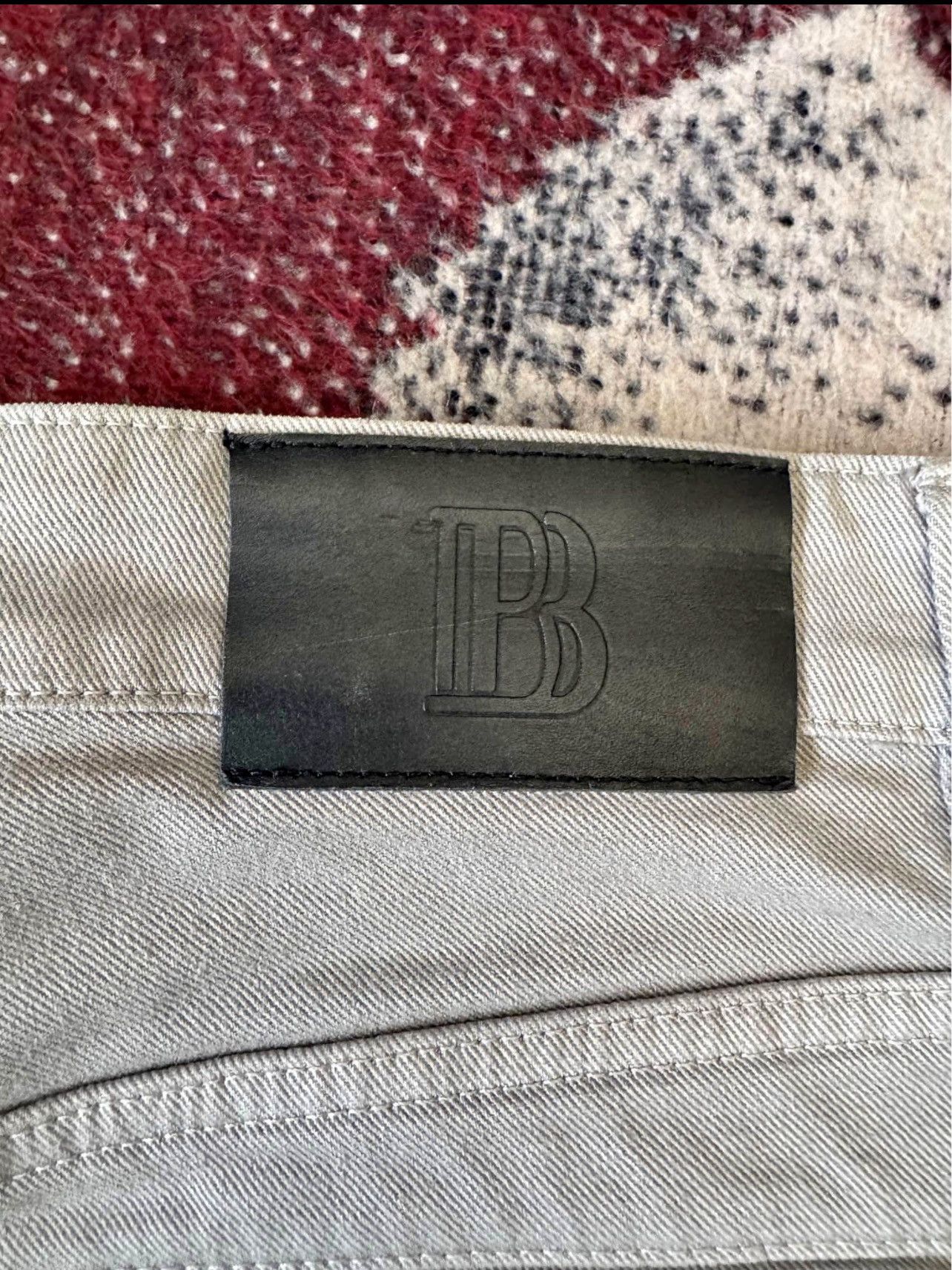 Pierre Balmain Balmain shorts Size US 32 / EU 48 - 1 Thumbnail