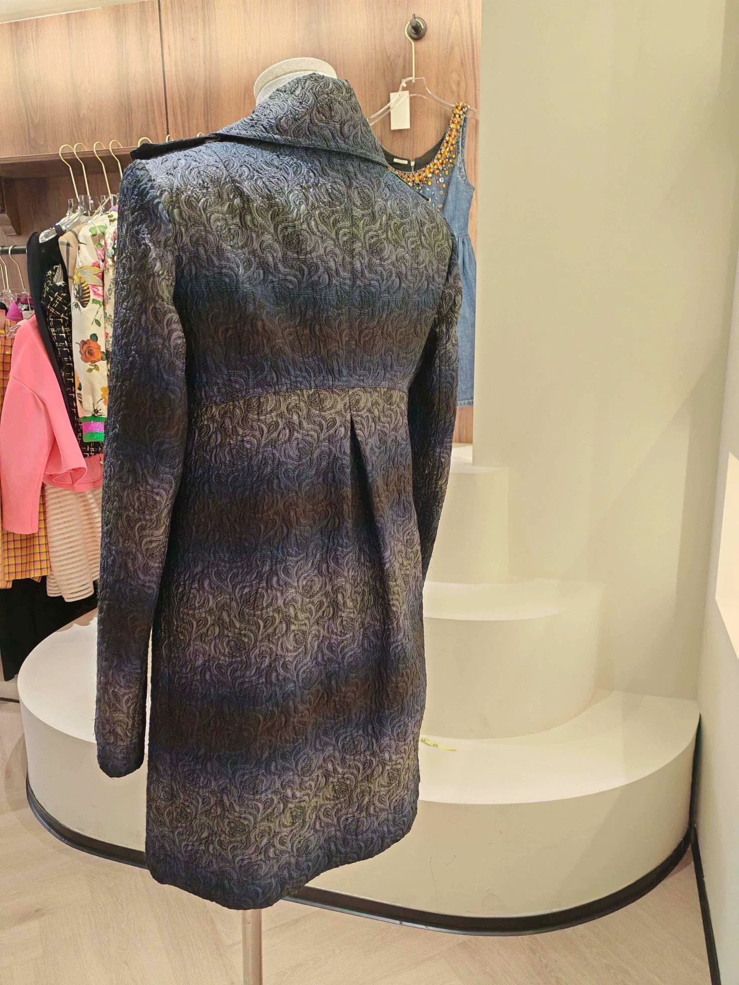 Patrizia Pepe Patrizia Pepe Subtle Jacquard Trench Coat Size S / US 4 / IT 40 - 1 Thumbnail