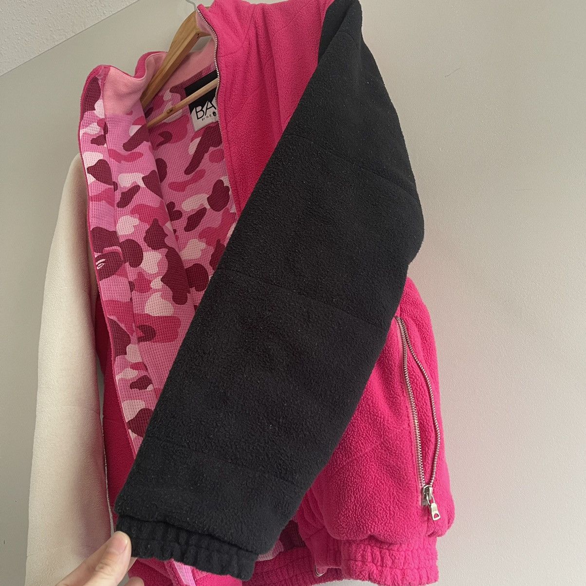 Bape × Nigo × Vintage OG Bape Pink Camo Thermal Fleece Jacket Size US L / EU 52-54 / 3 - 12 Thumbnail
