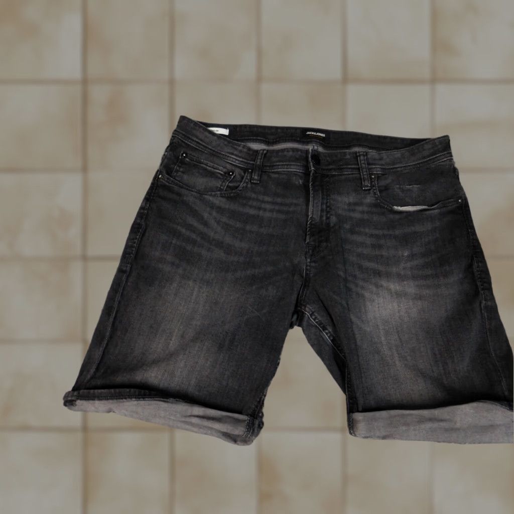 Jack & Jones VINTAGE JACK & JONES Mens Shorts 37 Black Denim Regular Fit 90s Chino Casual Cotton Denim Logo Pockets Boys? Size US 37 - 1 Thumbnail