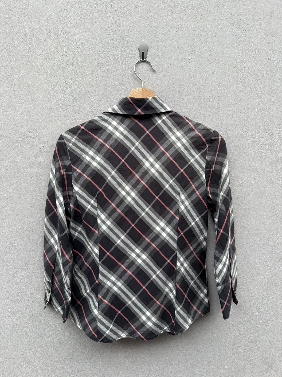 Burberry BURBERRY LONDON Nova Checkered Button Up Shirt Size S / US 4 / IT 40 - 7 Thumbnail