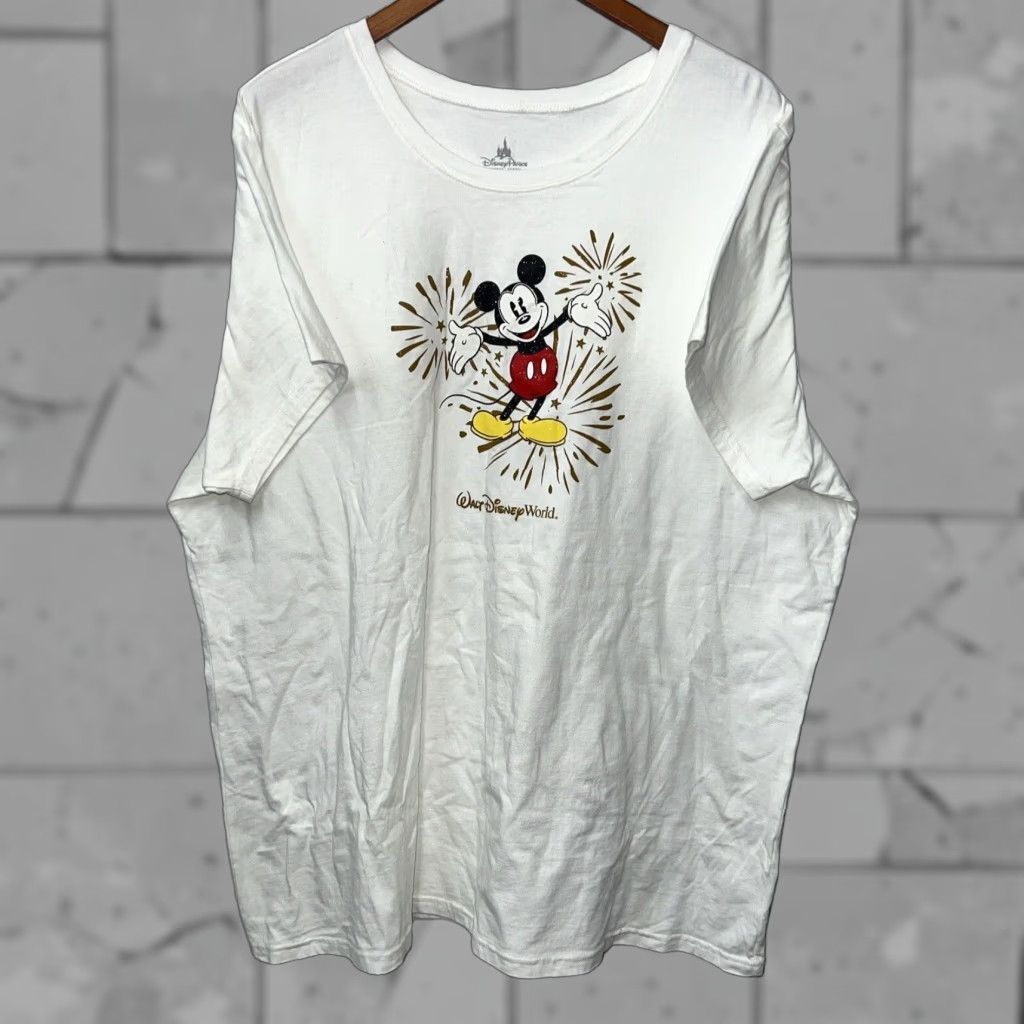 Disney VINTAGE Walt Disney World T-Shirt Womens 3X White Graphic Plus Size Women Shirt Adult 3X Disney World Size XXL / US 16-18 / IT 52-54 - 1 Thumbnail