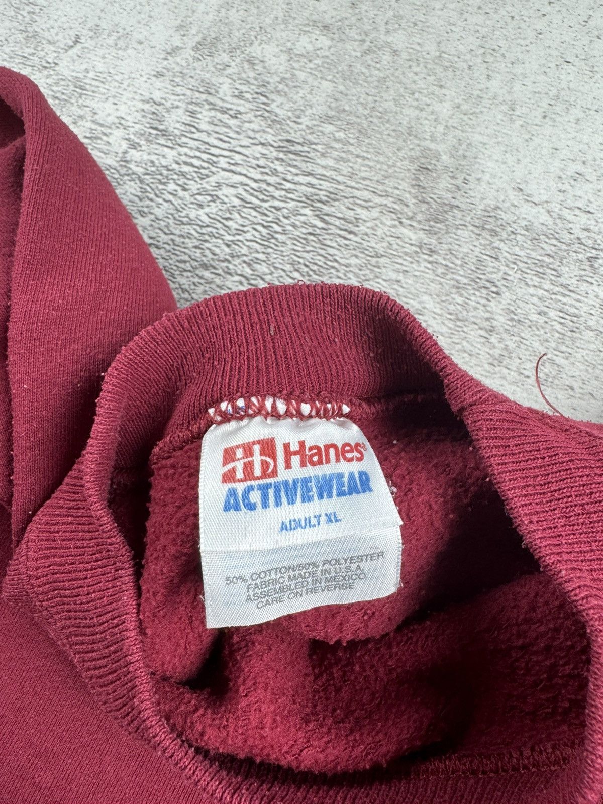 Hanes Vintage HANES Activewear Red Sportswear USA Blank 90s Hoodie Sweatshirt Pullover Size US XL / EU 56 / 4 - 8 Thumbnail