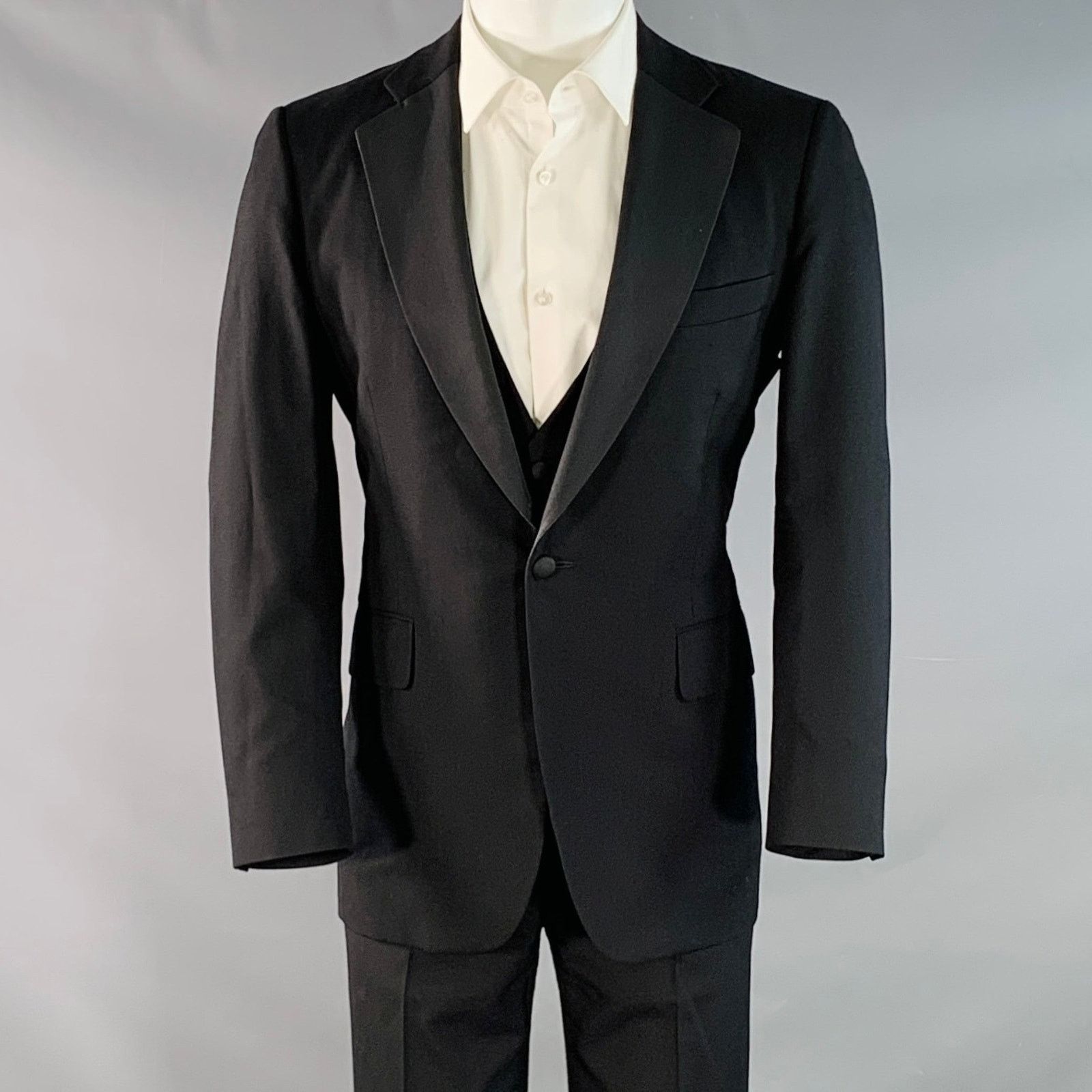 Paul Stuart Size 38 Regular Black Wool Notch Lapel 3 Piece Tuxedo Size 38R - 1 Thumbnail