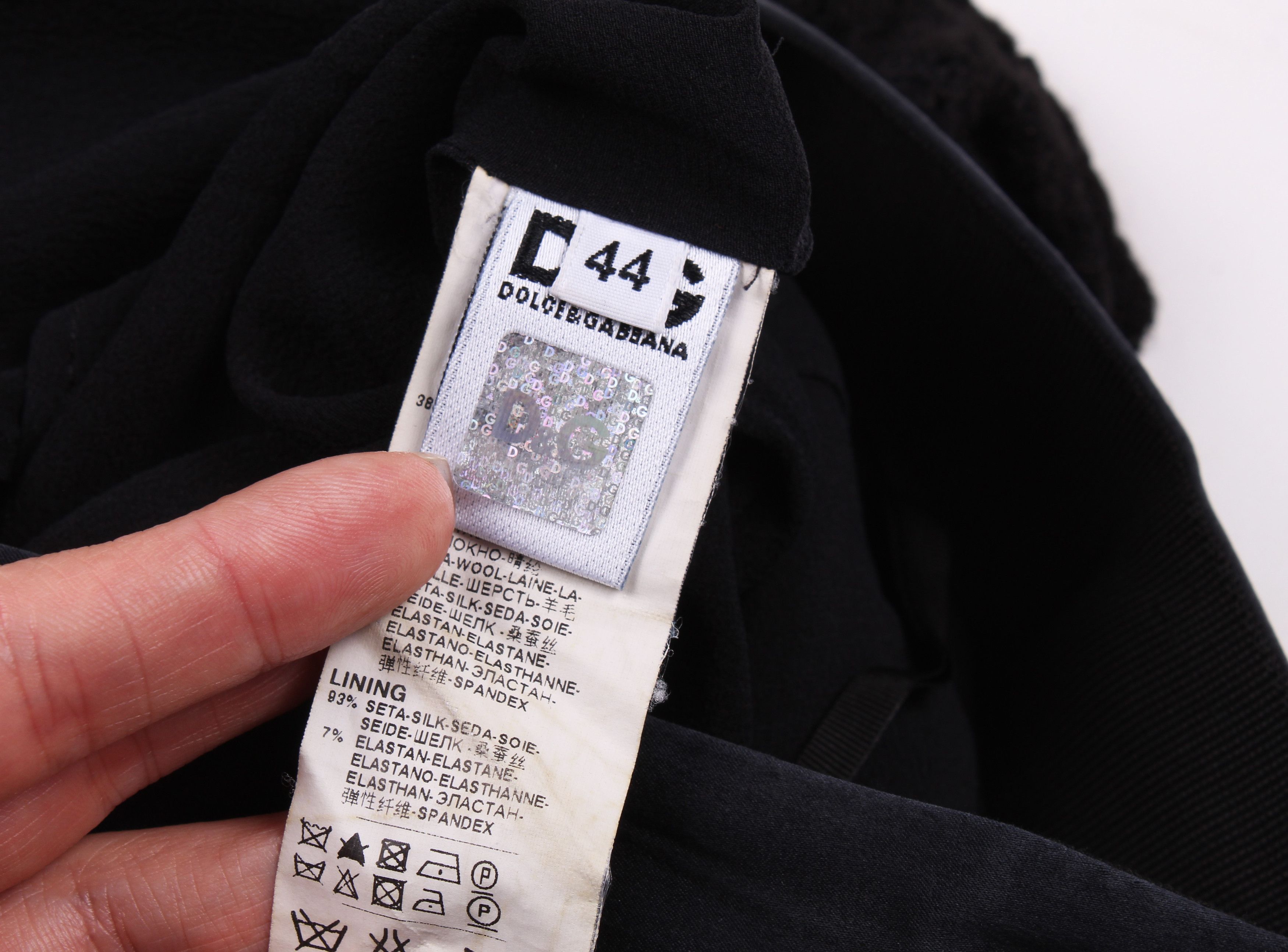 Dolce & Gabbana Dolce & Gabbana Guipure Black Pencil Skirt Size 30" / US 8 / IT 44 - 6 Thumbnail