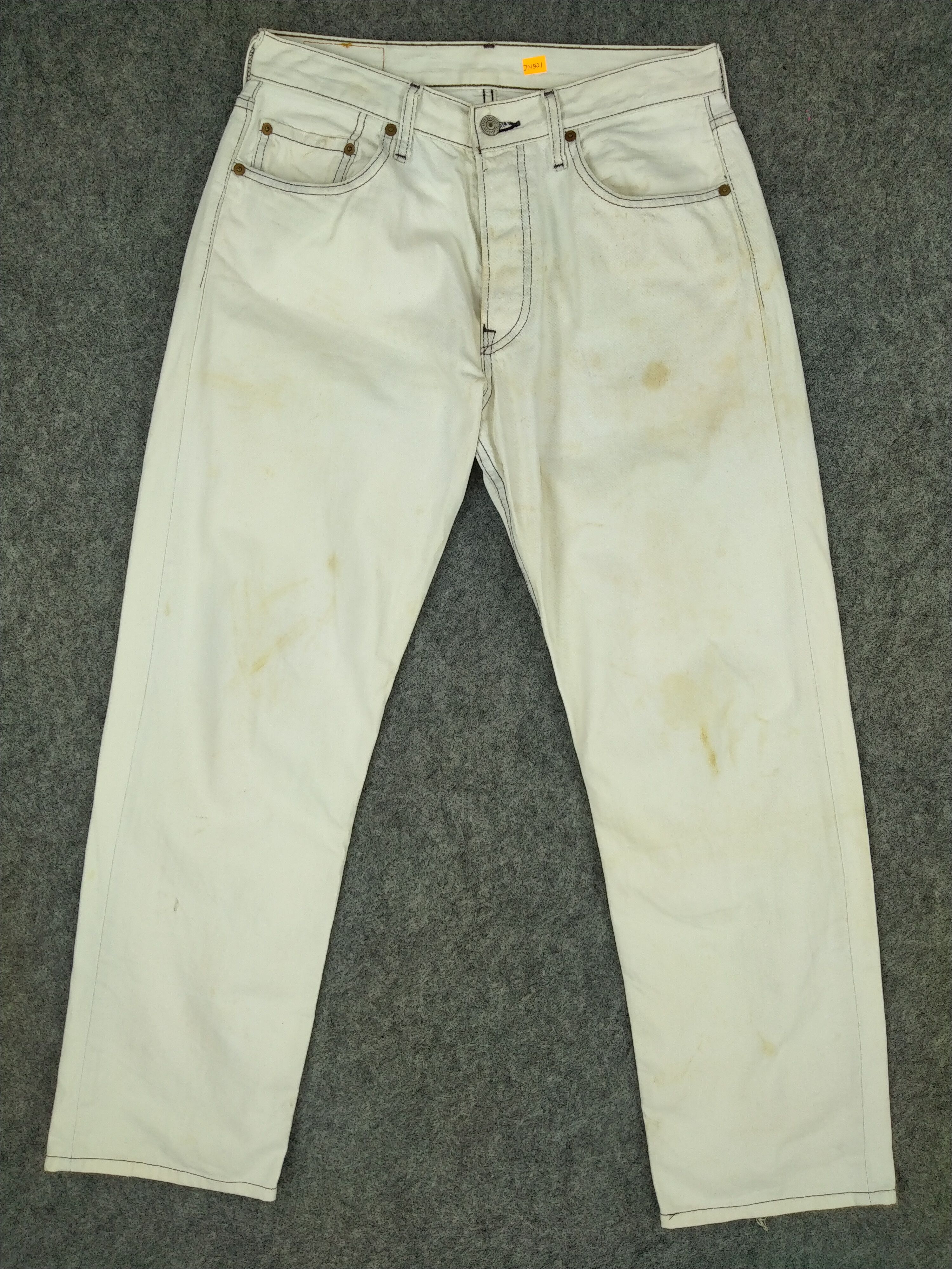 White Cream Vintage Levi's 501 Denim 30 x 30 -JN521