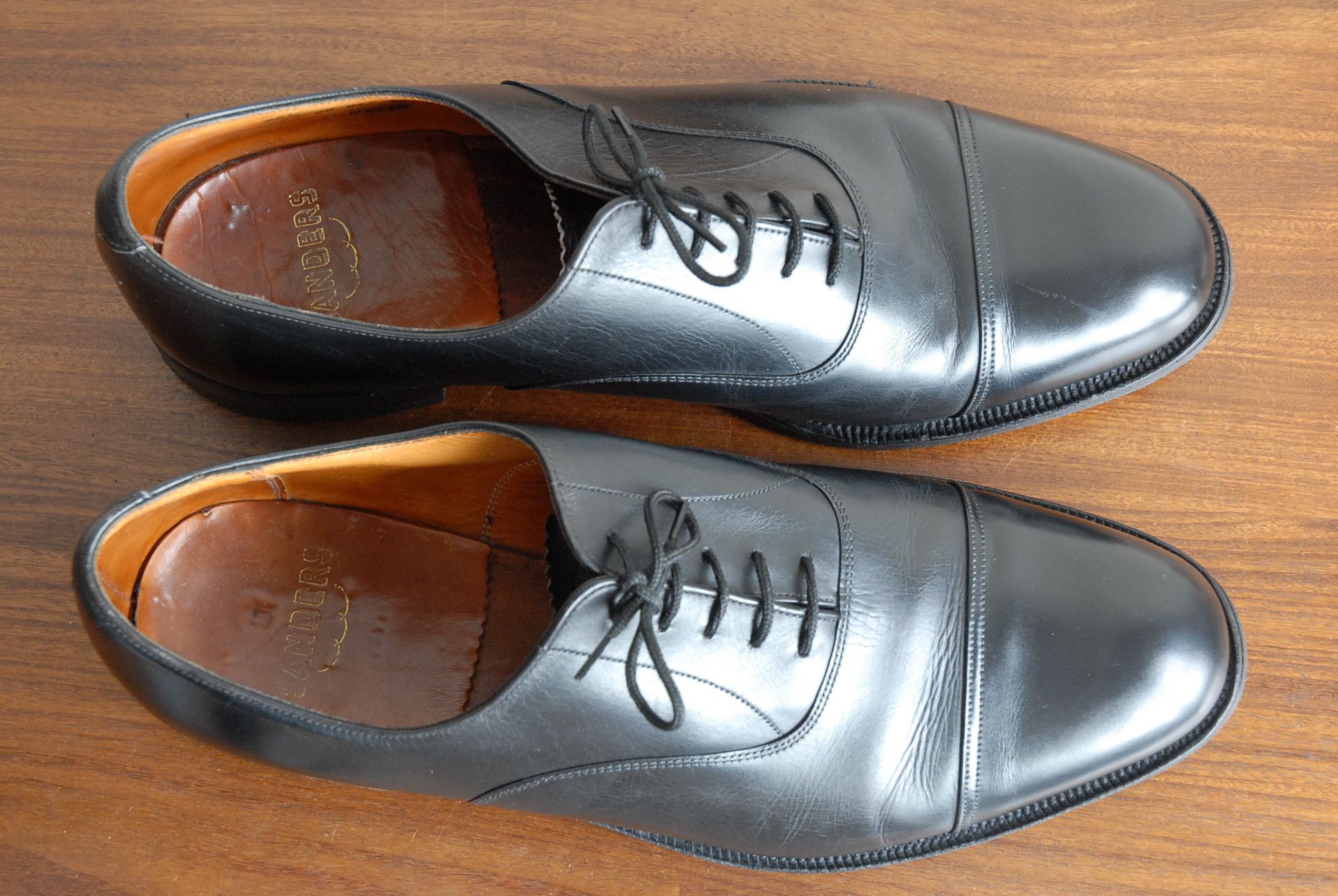 Sanders Cap toe Oxford dress shoe, England, Goodyear Welted Size US 12 / EU 45 - 7 Thumbnail