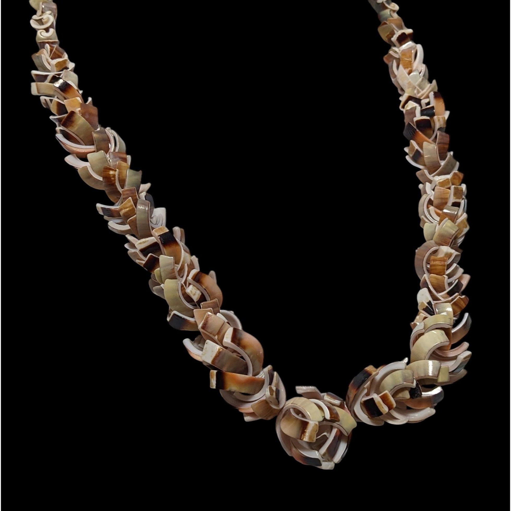 Other Vintage Shell Slice Beaded Summer Necklace Size ONE SIZE - 3 Thumbnail