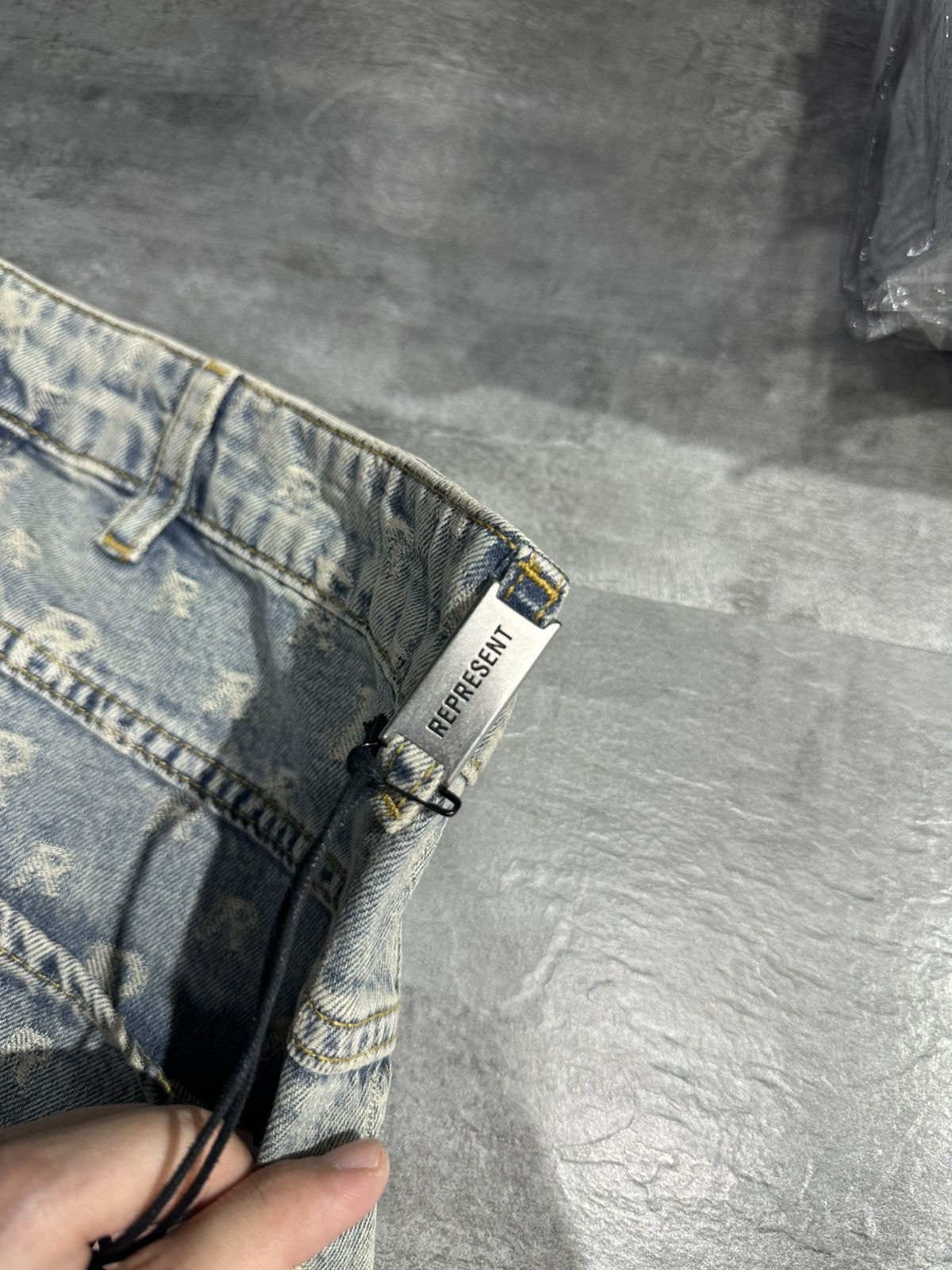 Represent Clo. Represent R3 Monogram Baggy Denim - Stone Wash Size US 30 / EU 46 - 4 Thumbnail