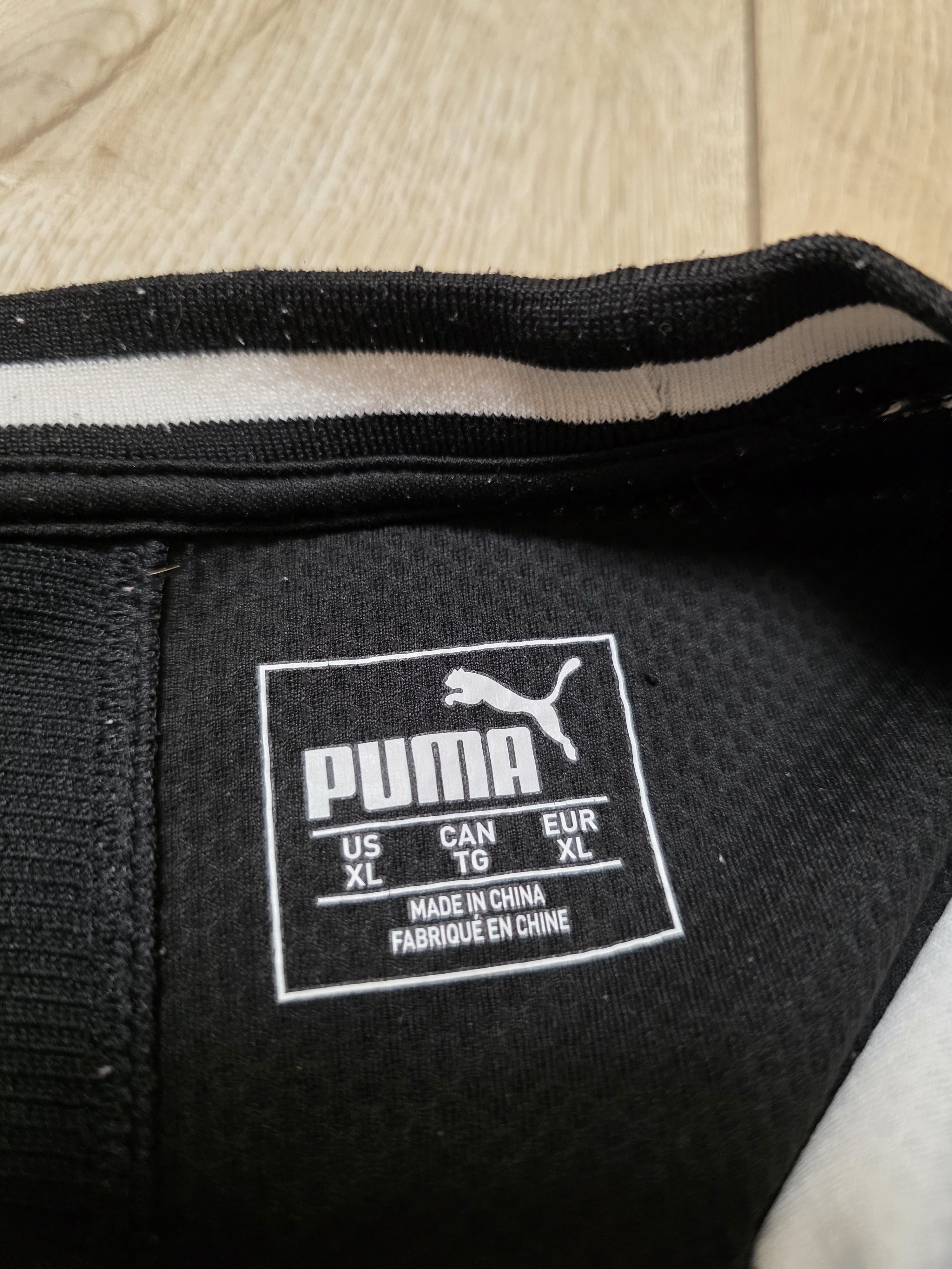 Puma NEWCASTLE UNITED 2019 2020 HOME FOOTBALL SOCCER JERSEY Size US XL / EU 56 / 4 - 10 Thumbnail