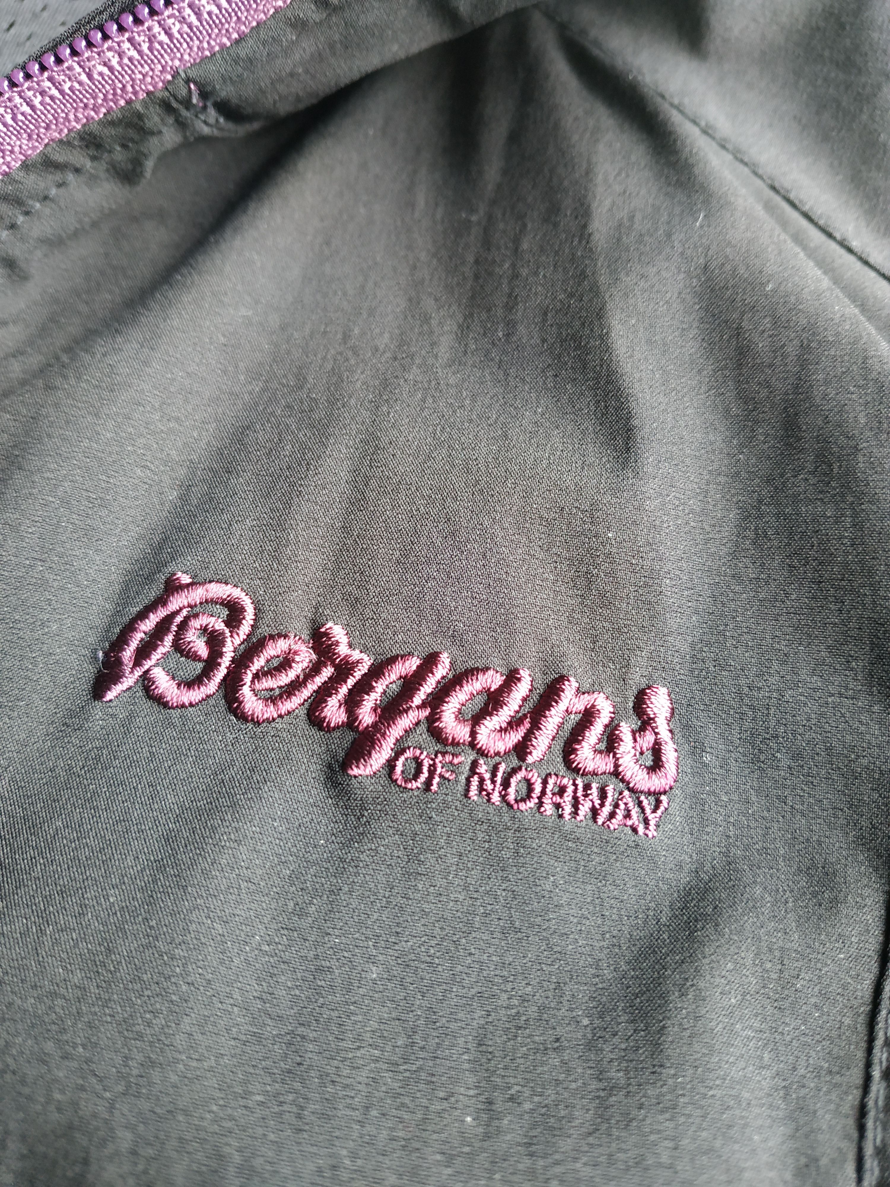 Bergans of Norway Bergans of Norway Women's Windstopper Laght Jacket, s. SMALL Size S / US 4 / IT 40 - 8 Thumbnail