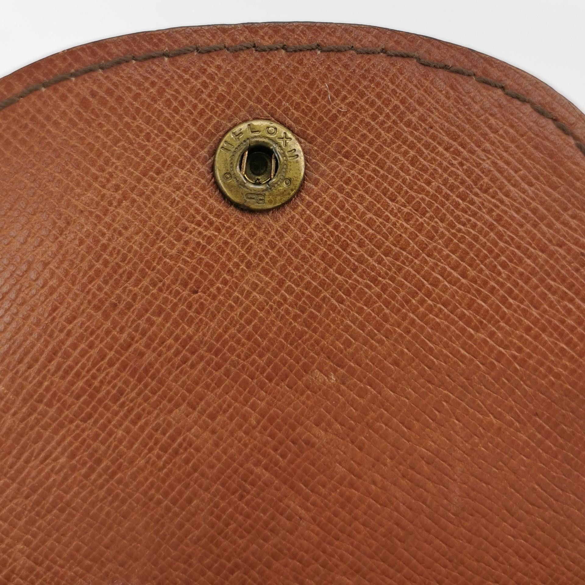 Louis Vuitton Louis Vuitton (LV) Cowhide Monogram Printed Second-hand Coi Size ONE SIZE - 4 Thumbnail