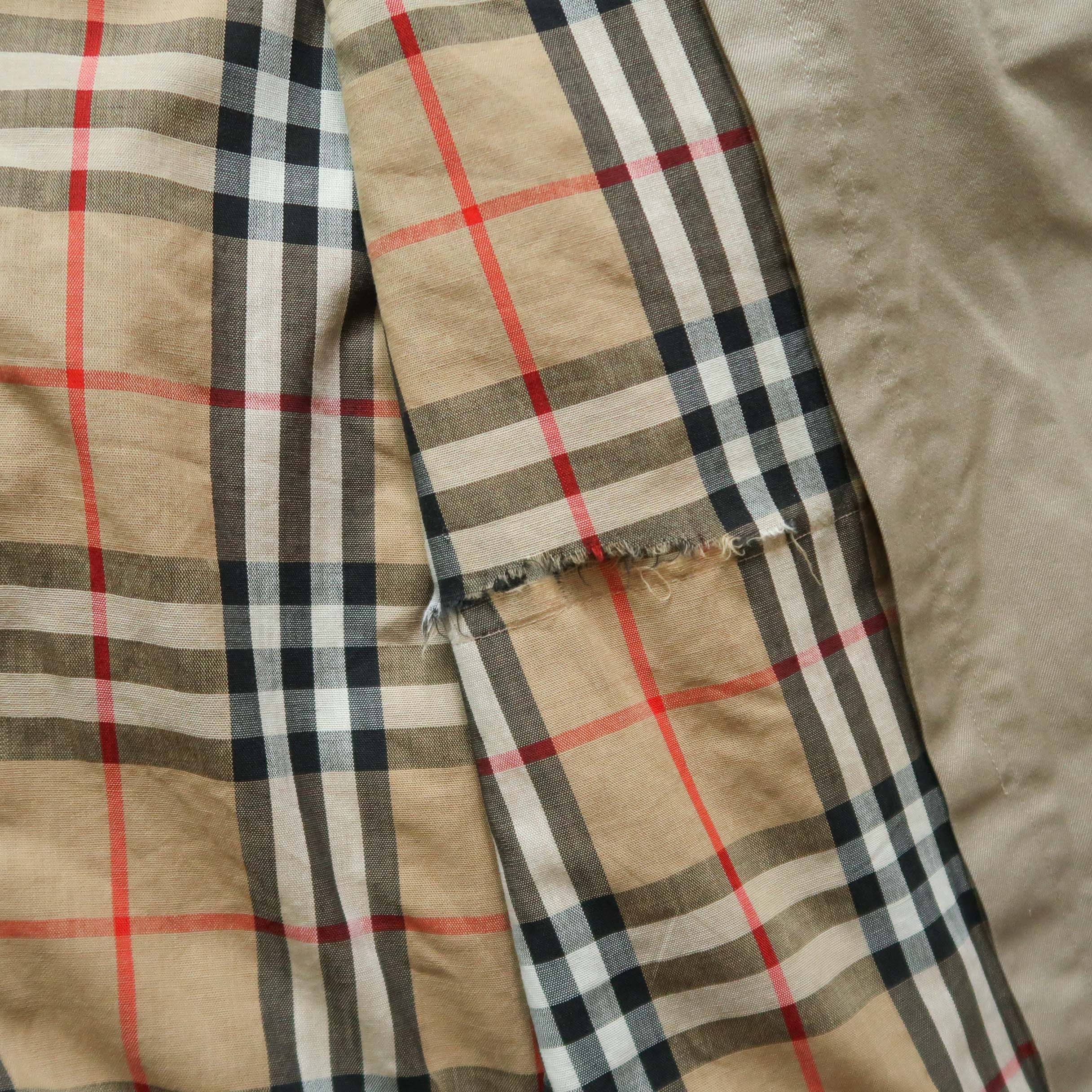 Burberry Vintage Burberry Trench Coat Size US L / EU 52-54 / 3 - 11 Thumbnail