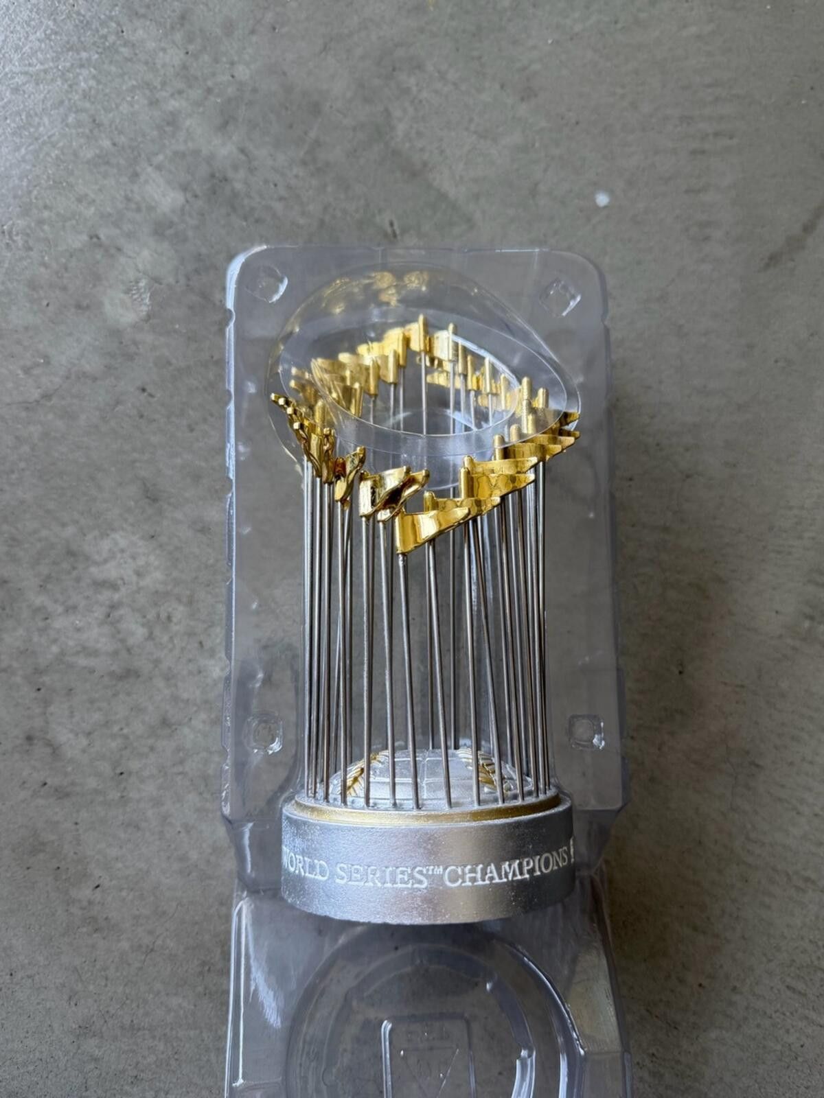 Other Los Angeles Dodgers / World Series 2025 Replica Trophy Size ONE SIZE - 6 Thumbnail