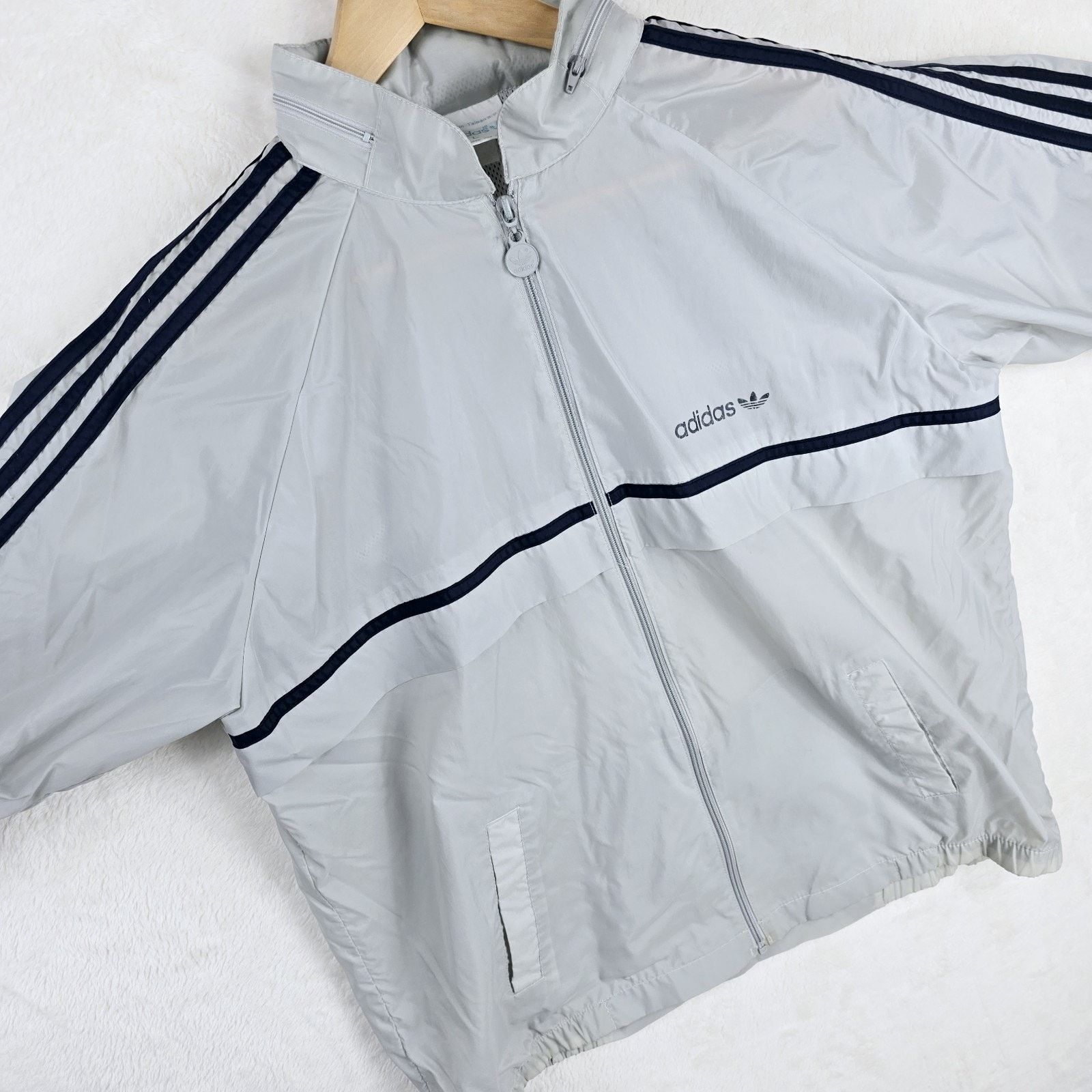 Adidas Vintage 80s Adidas Full Zip Windbreaker Mens Jacket Large Size US L / EU 52-54 / 3 - 9 Thumbnail