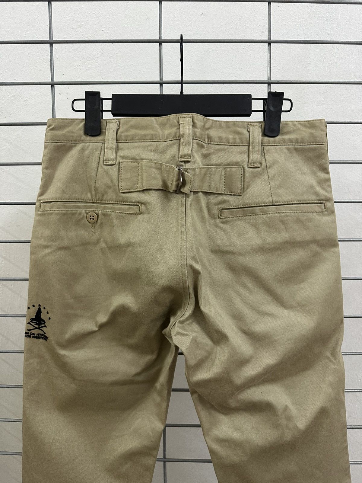 Hysteric Glamour Rare And Beautiful Hysteric Glamour Buckle Back Pants Size US 30 / EU 46 - 5 Thumbnail
