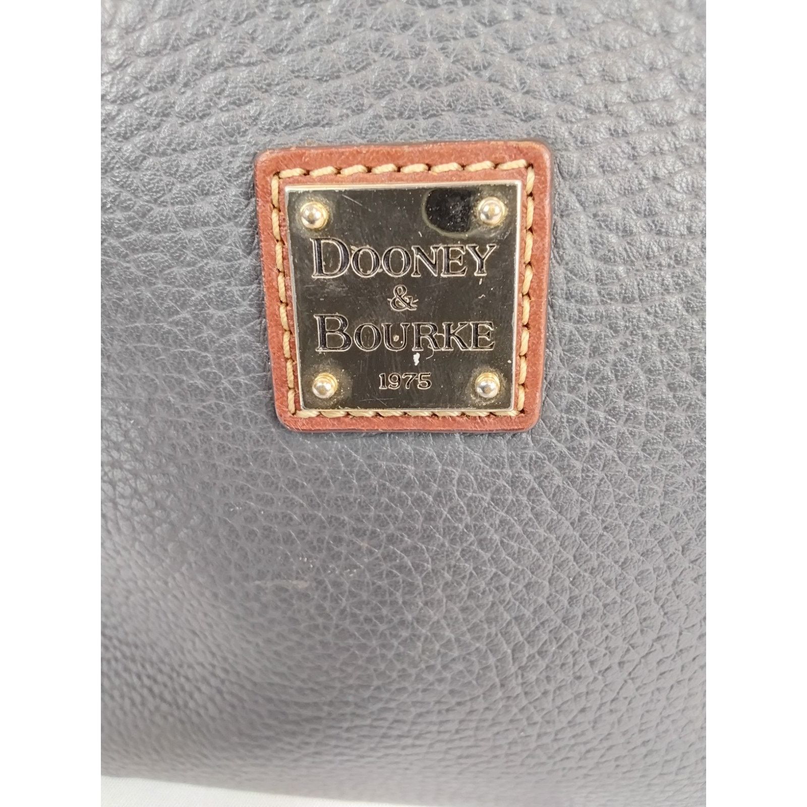 Dooney & Bourke Dooney & Bourke Domed Crossbody Bag Gray/Brown Leather Purse Size ONE SIZE - 10 Thumbnail