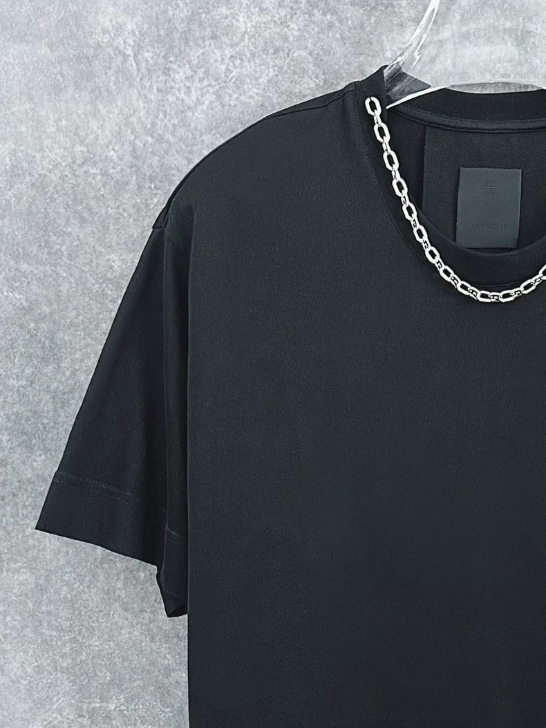 Givenchy Givenchy Givenchy Black Short Sleeve TShirt with Chain -25 Size US L / EU 52-54 / 3 - 6 Thumbnail