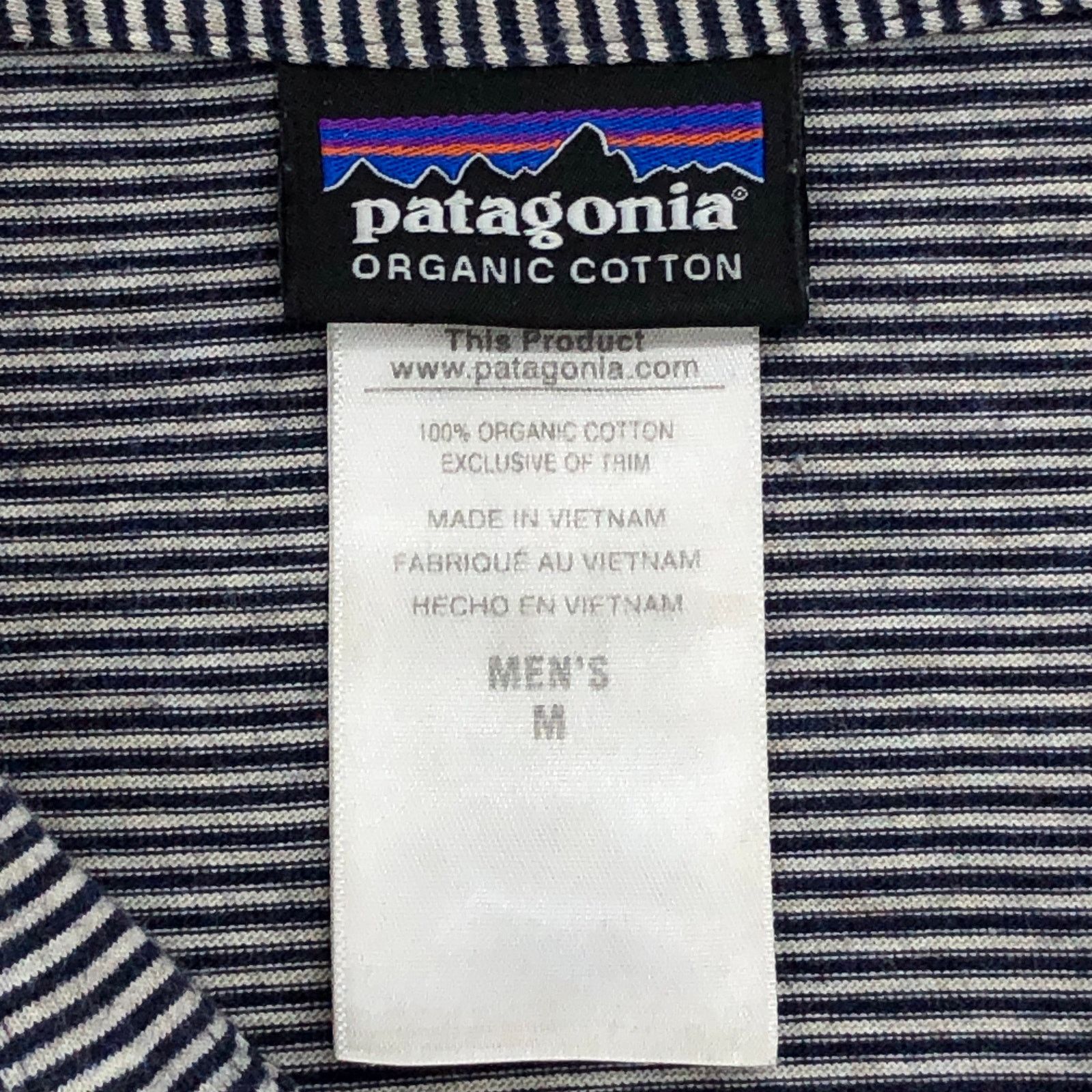 Patagonia Patagonia M Shirt Polo Squeaky Clean Striped *TINY FLAW Size US M / EU 48-50 / 2 - 15 Thumbnail