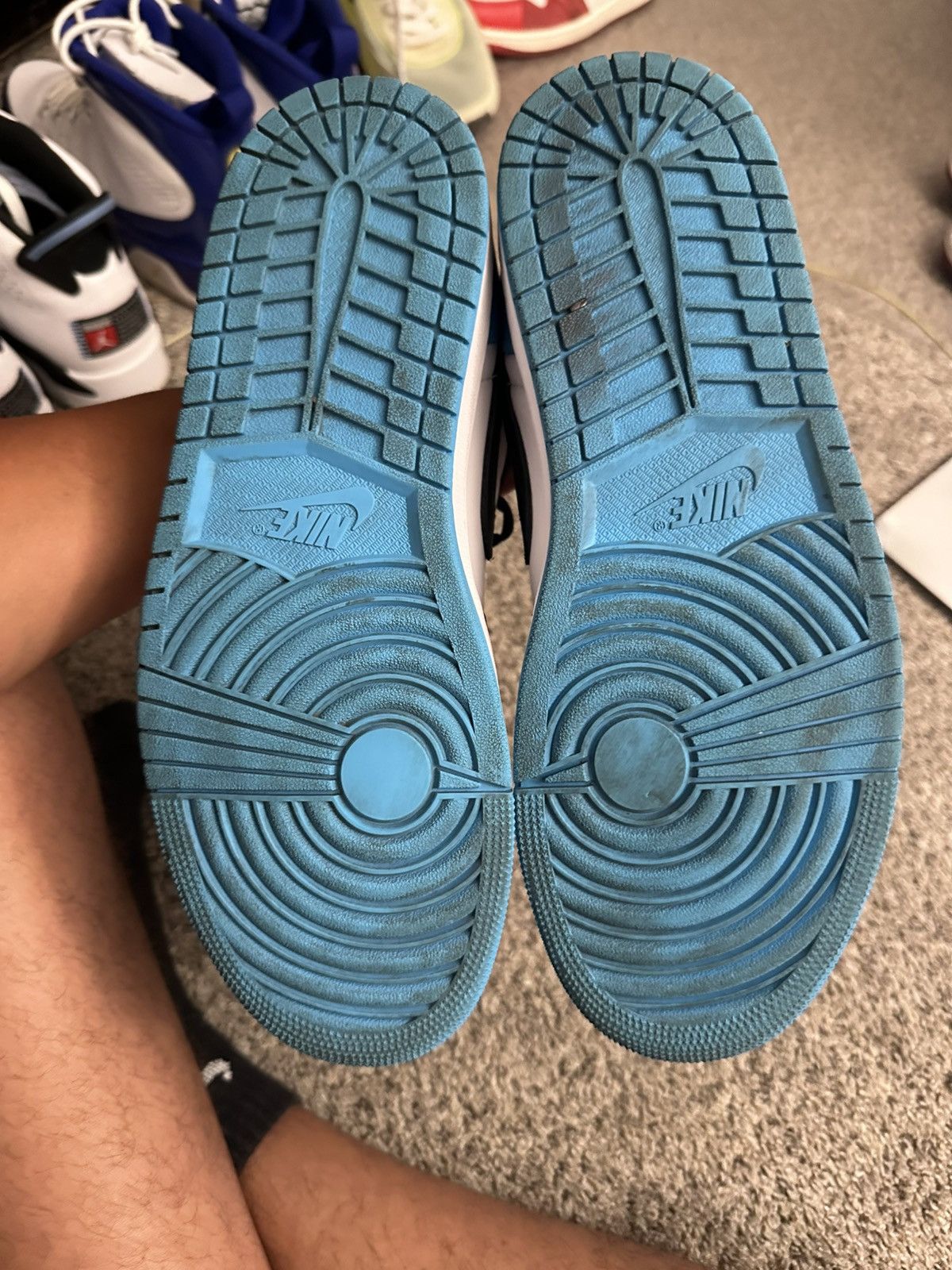 Jordan Brand Air jordan 1 low unc powder white blue black OG - size 10.5 Size US 10.5 / EU 43-44 - 4 Thumbnail