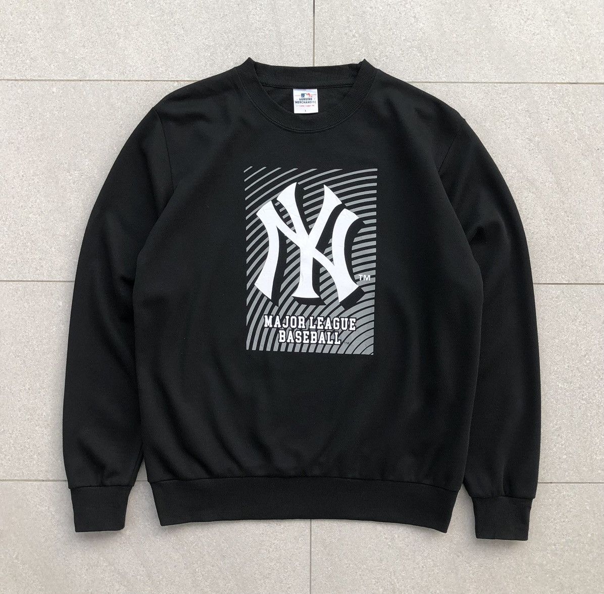 New York Yankees Vintage MLB New York Yankees Big Logo Crewneck Sweatshirt Size US L / EU 52-54 / 3 - 1 Thumbnail