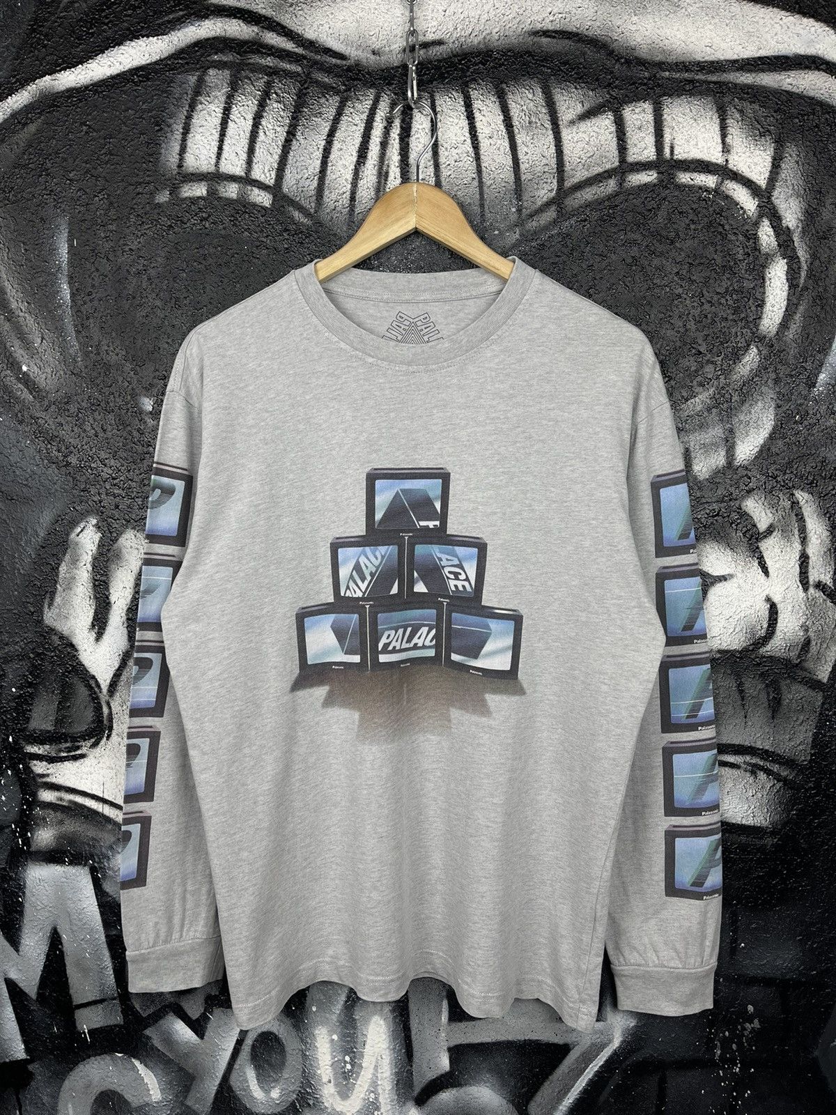 Palace Palace PTV Long Sleeve T-Shirt Men’s Size M Size US M / EU 48-50 / 2 - 2 Thumbnail
