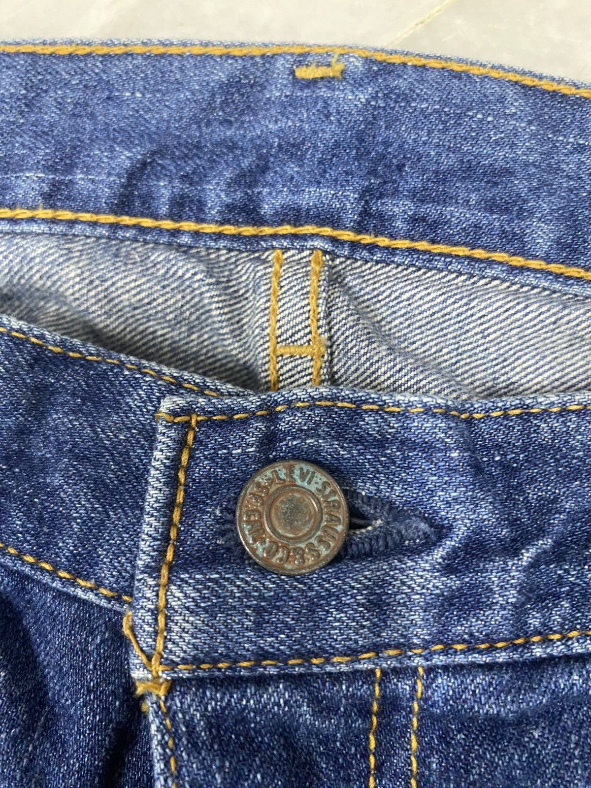 Levi's Size 32x30 Vintage Levis 505 Distressed Jeans Faded Pants Size US 32 / EU 48 - 7 Thumbnail