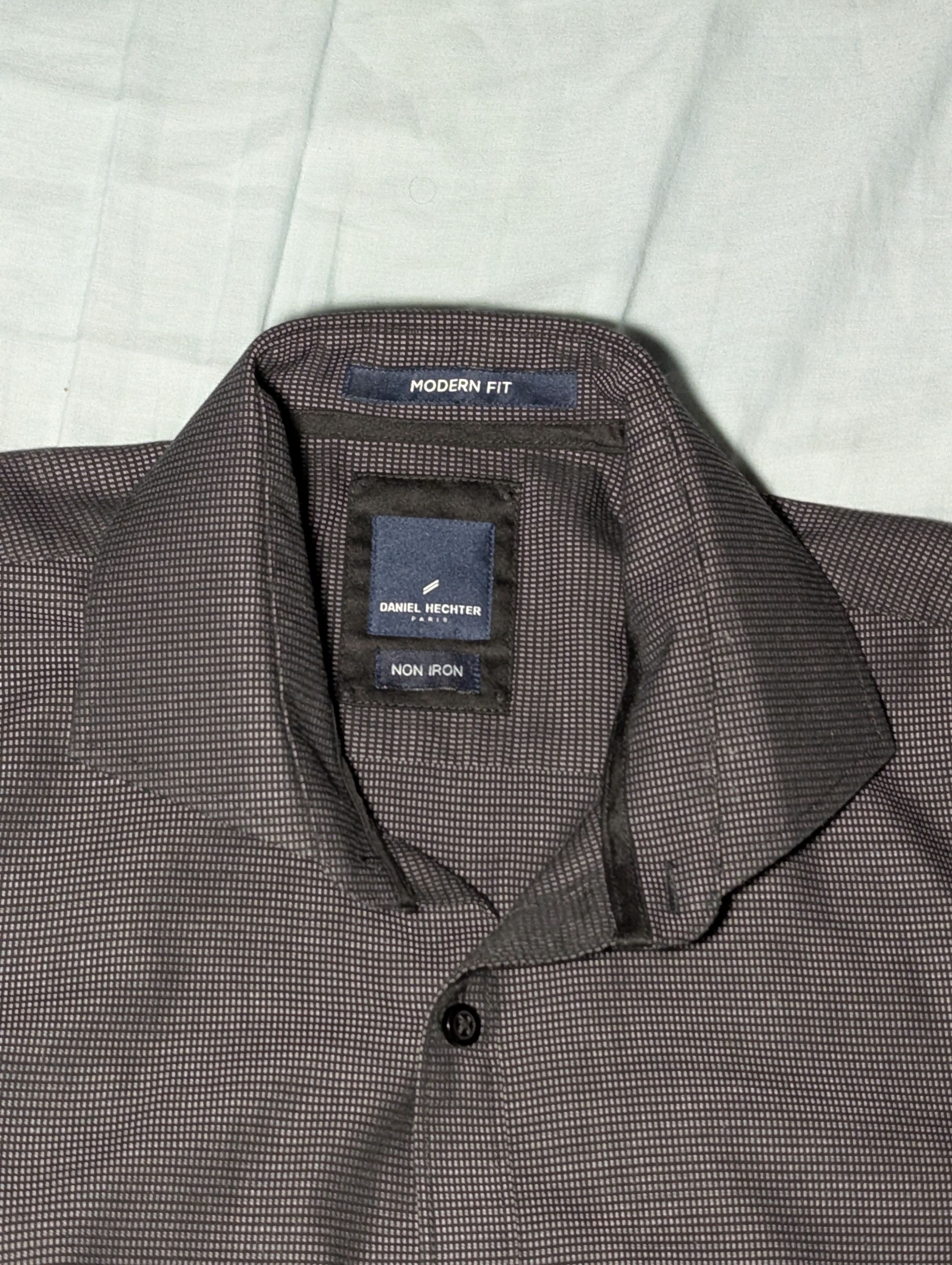 Daniel Hechter Paris- Non Iron Modern fit Size US M / EU 48-50 / 2 - 5 Thumbnail