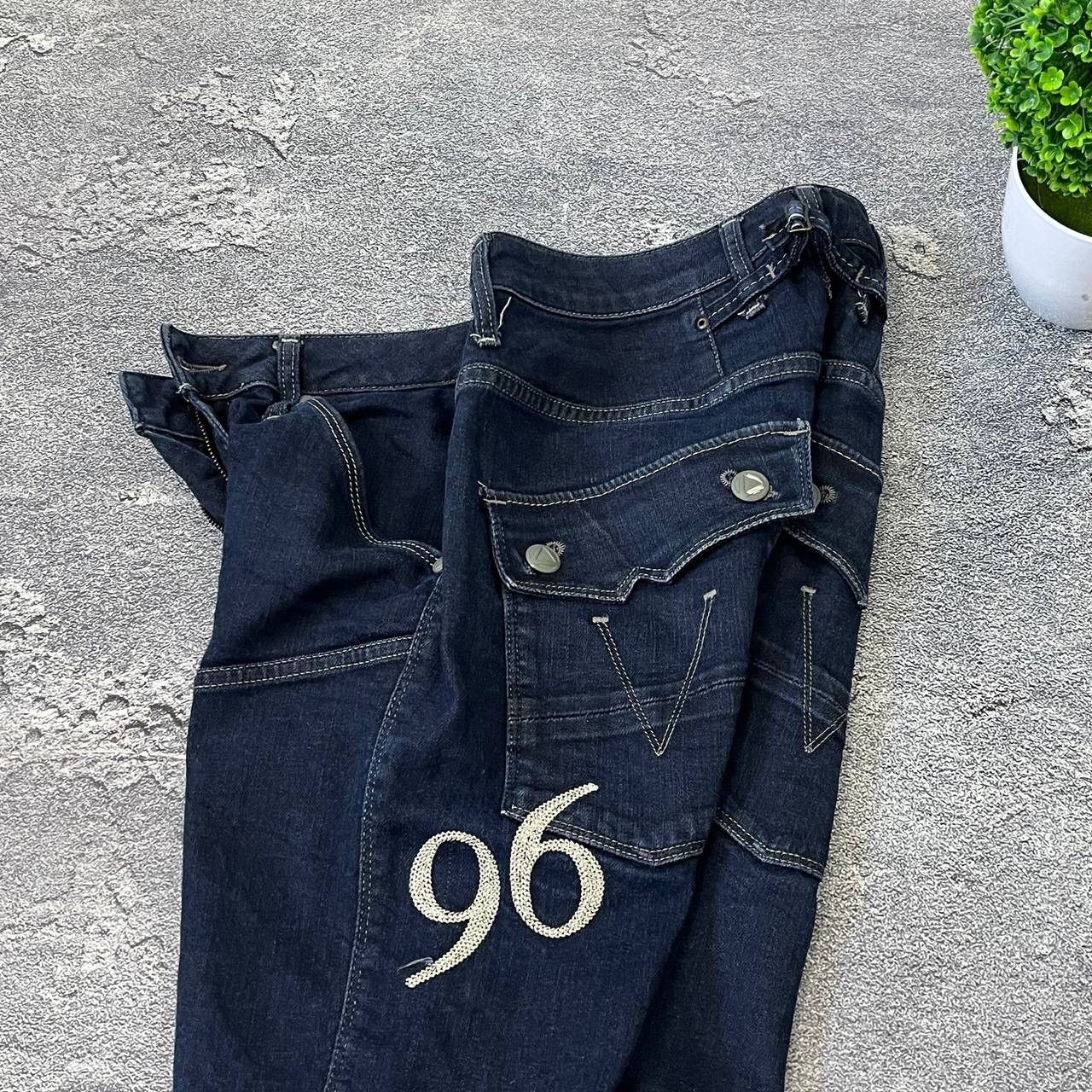 G-Star Vintage Big Logo 96 G-Star Faded Jeans Distressed Thrashed Size US 30 / EU 46 - 2 Thumbnail